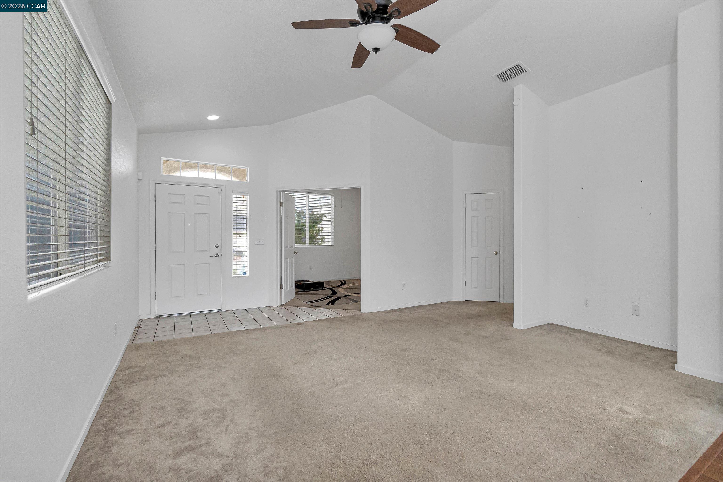 686 Anderson Way
