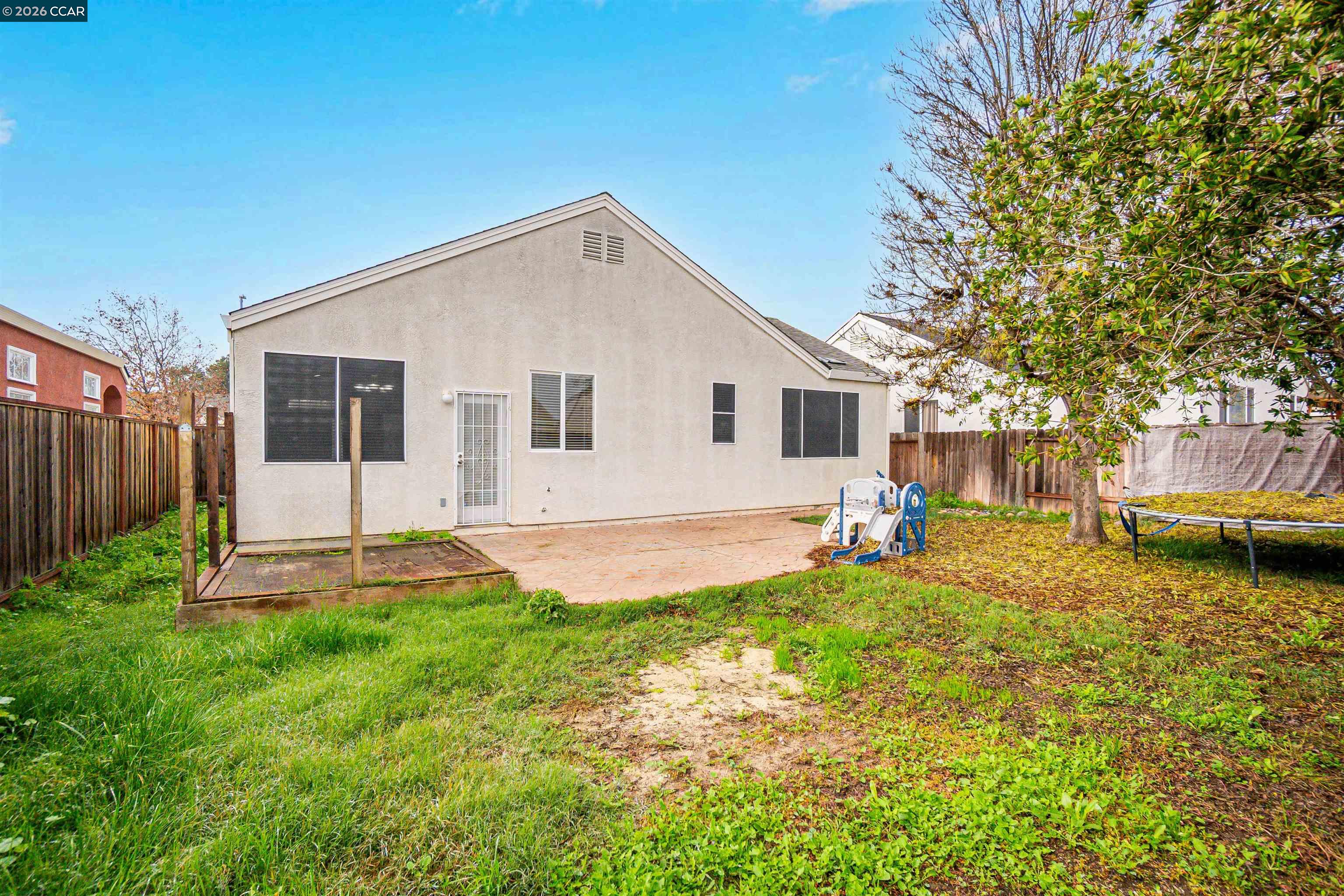 686 Anderson Way