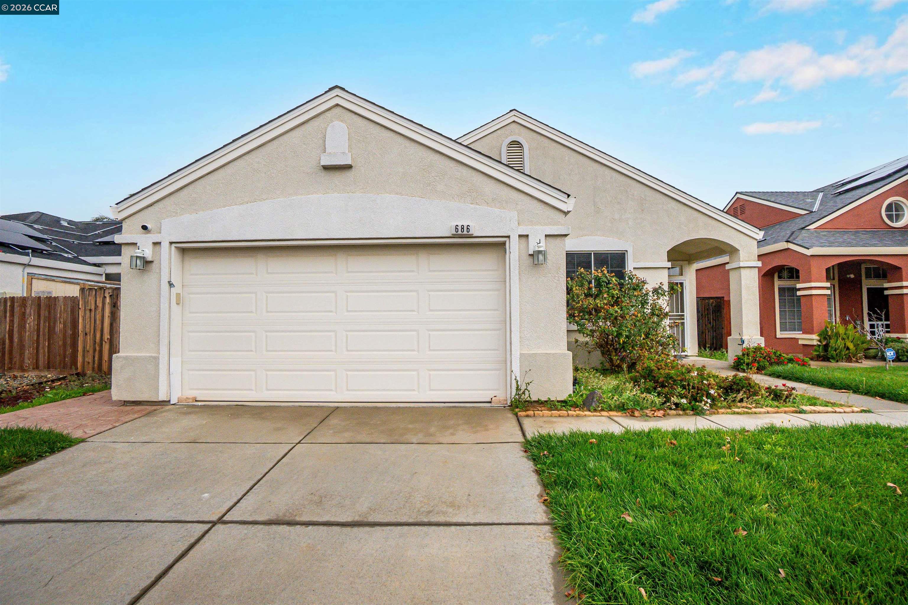 686 Anderson Way
