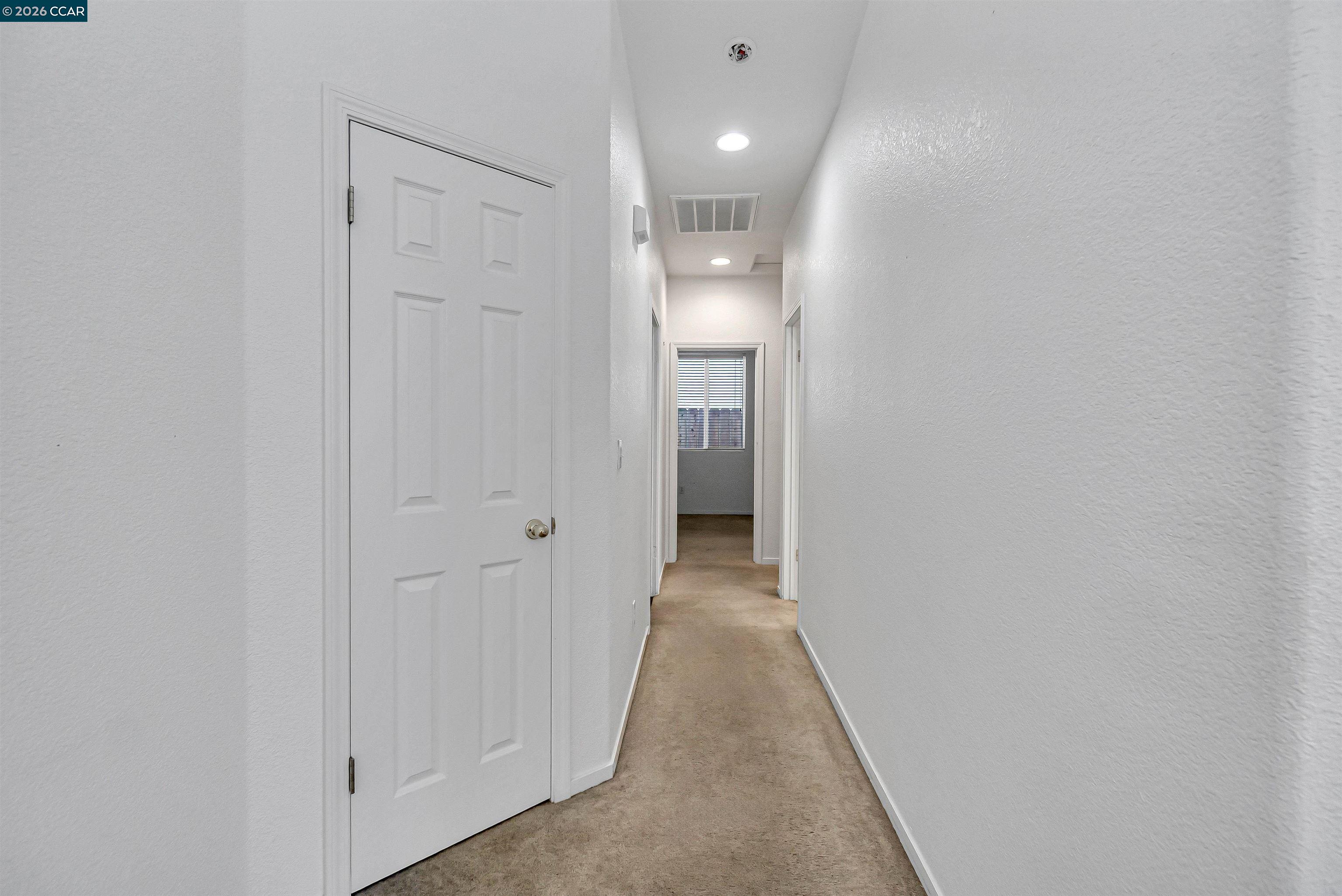 686 Anderson Way