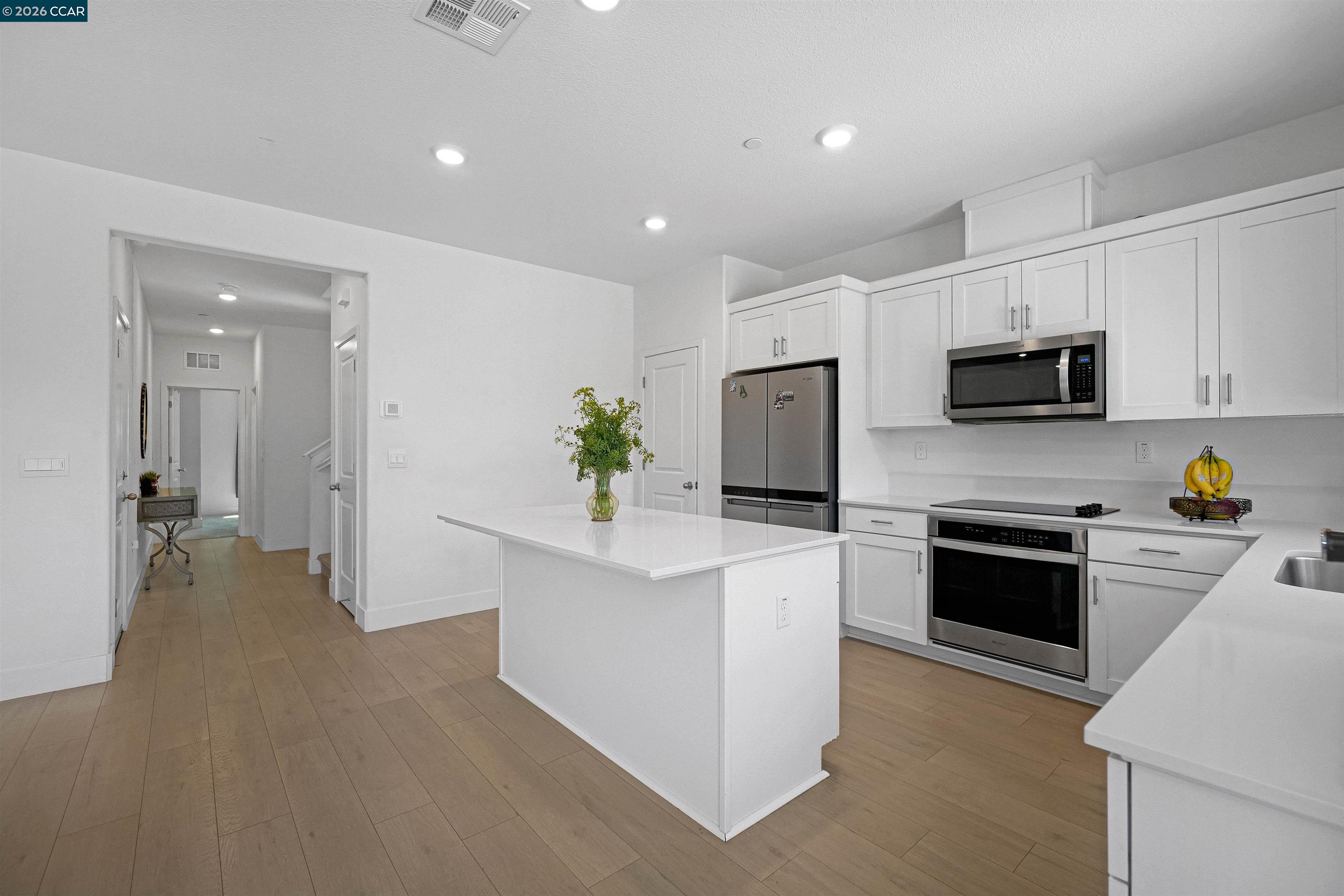 3056 Balance Cir
