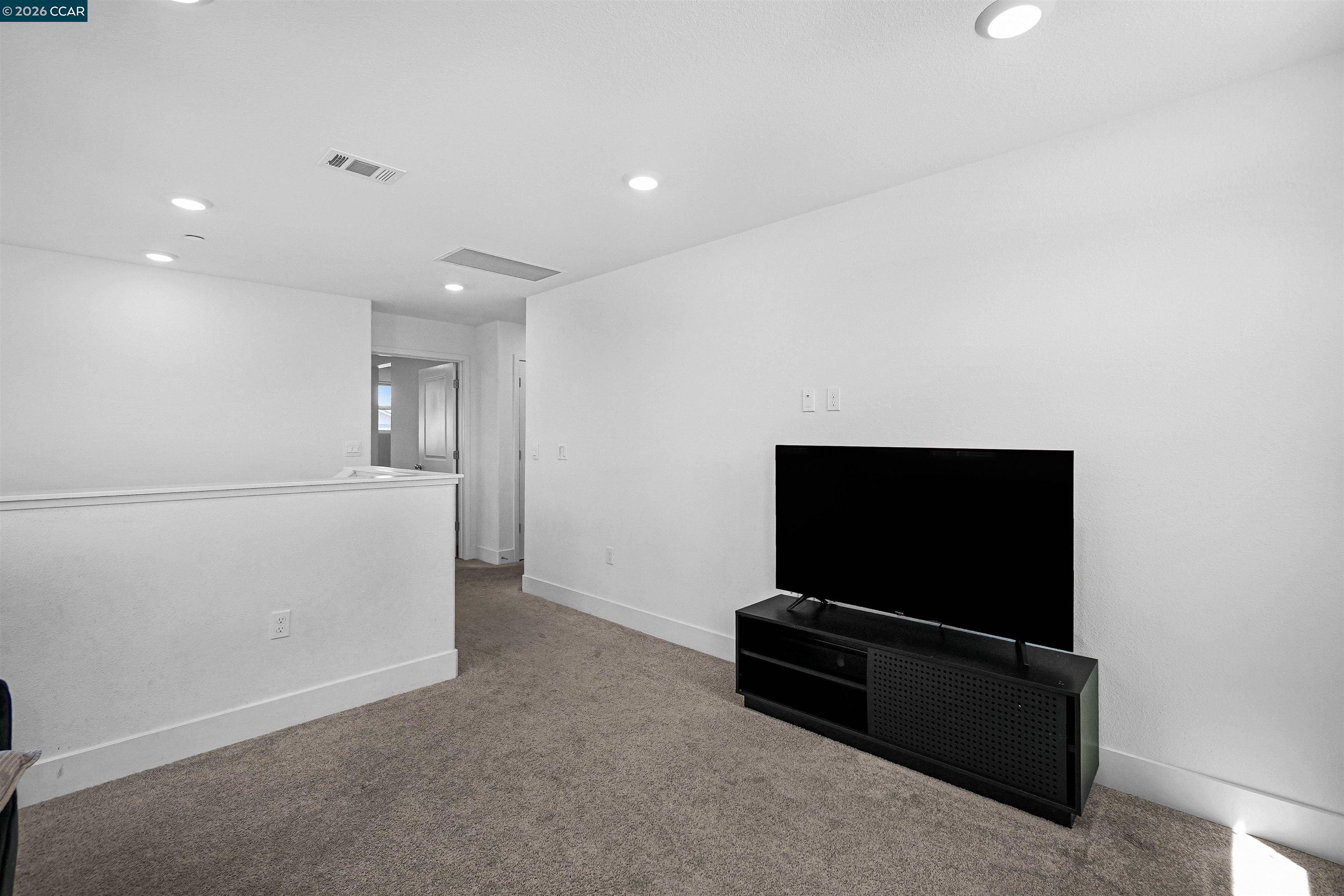 3056 Balance Cir