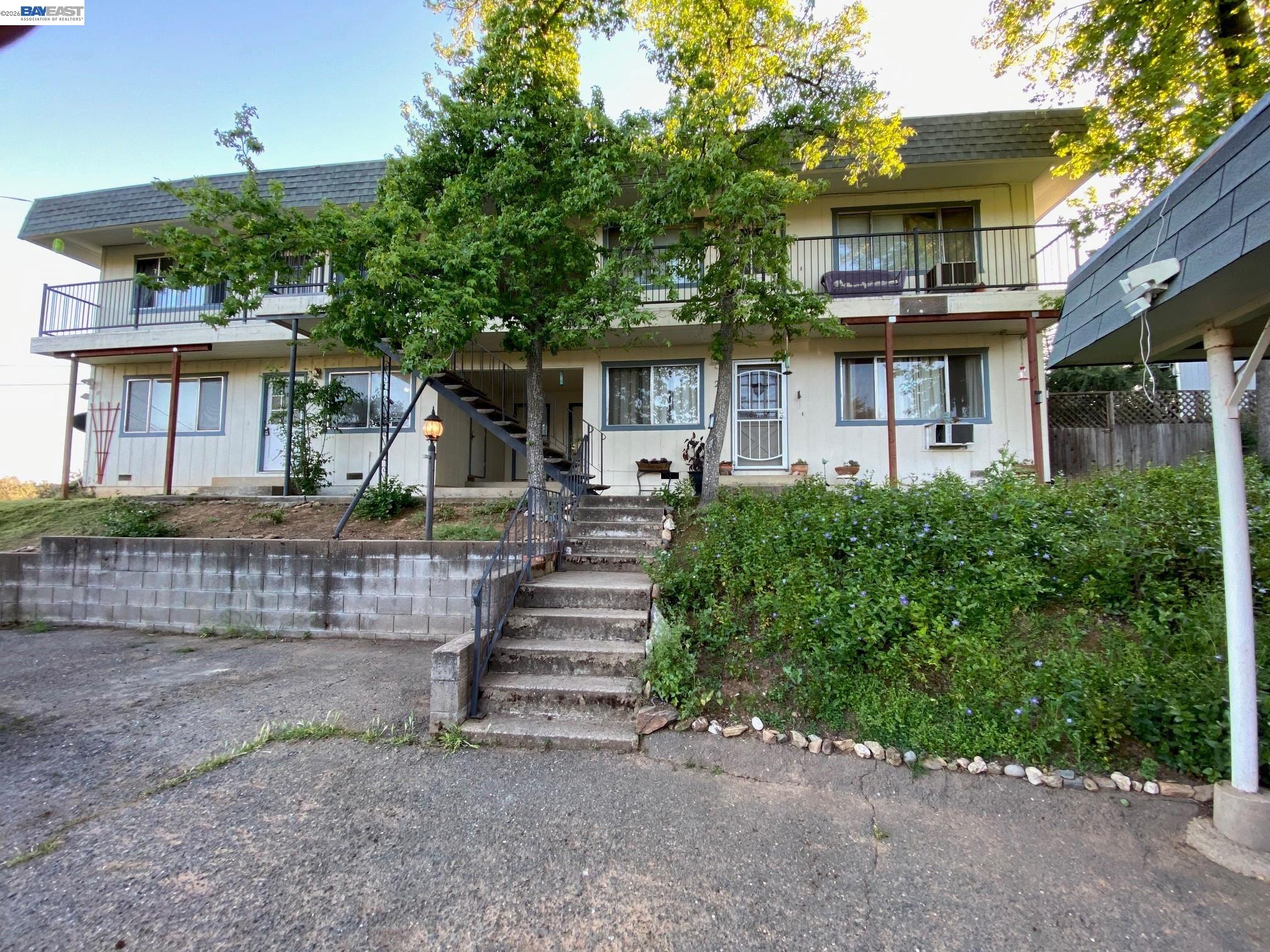 17 Raggio Rd # 1