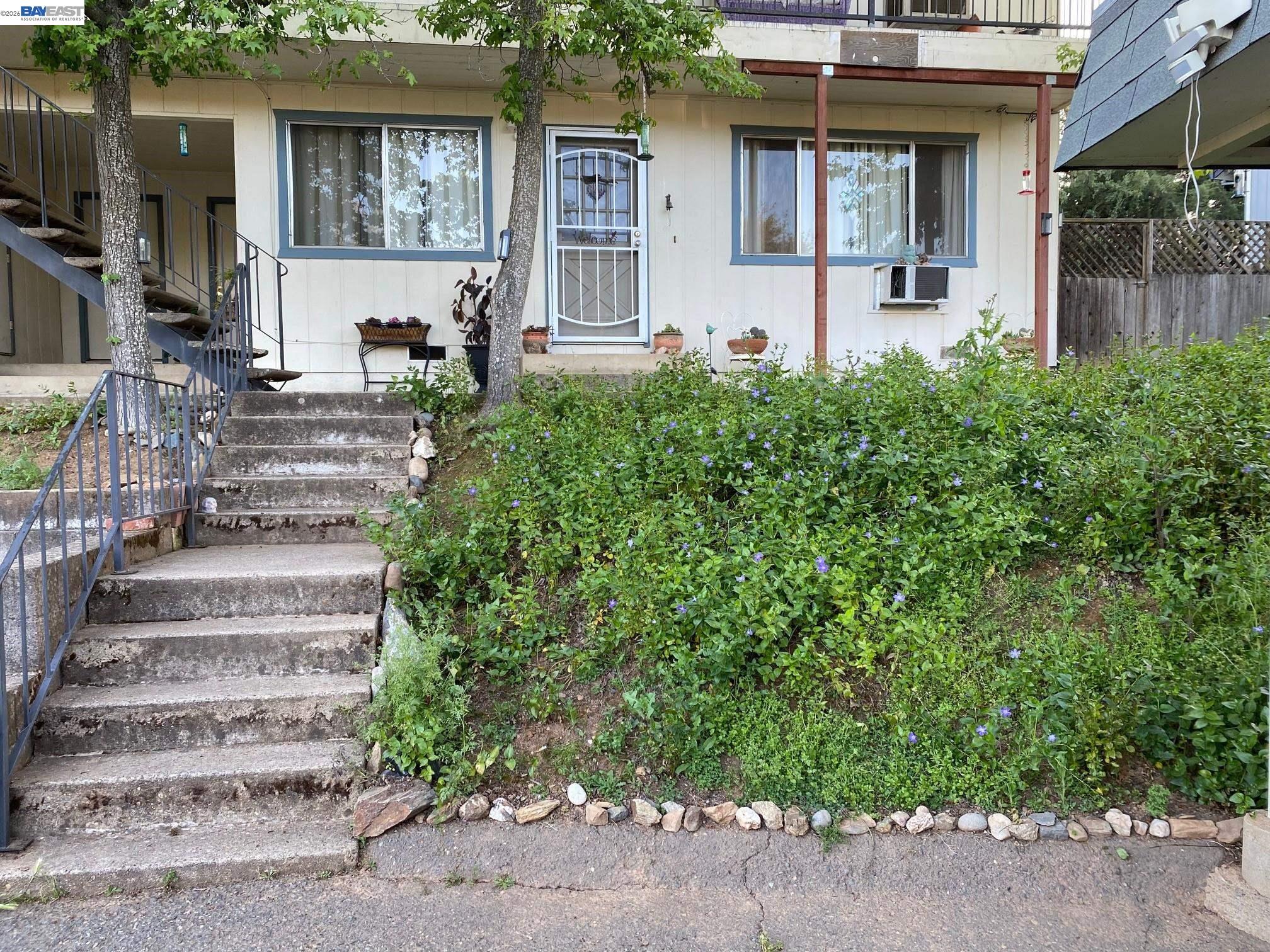 17 Raggio Rd # 1