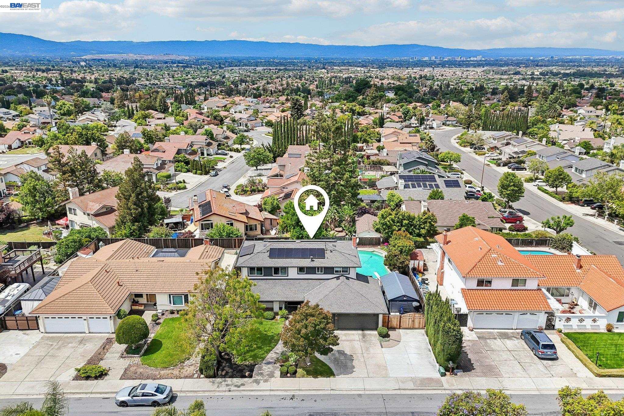 3113 Creekmore Way