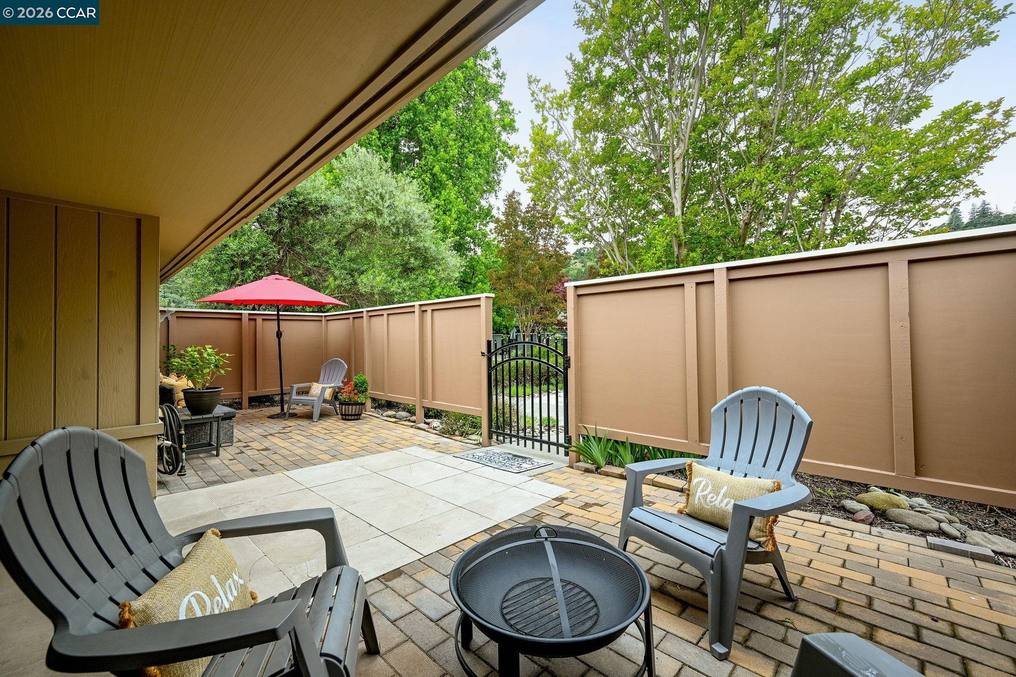 2308 Pine Knoll Dr # 2