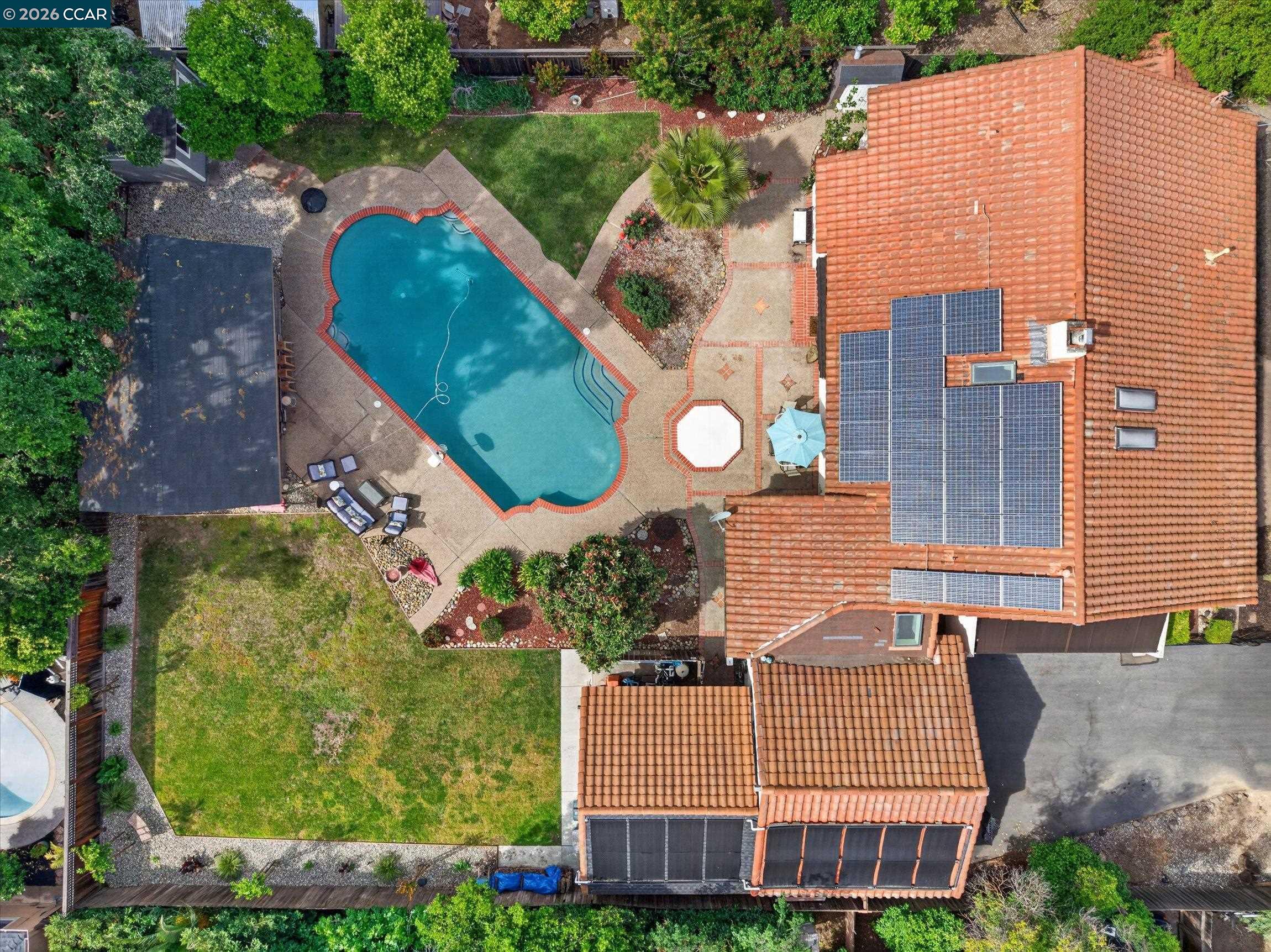 1675 Garnet Ln