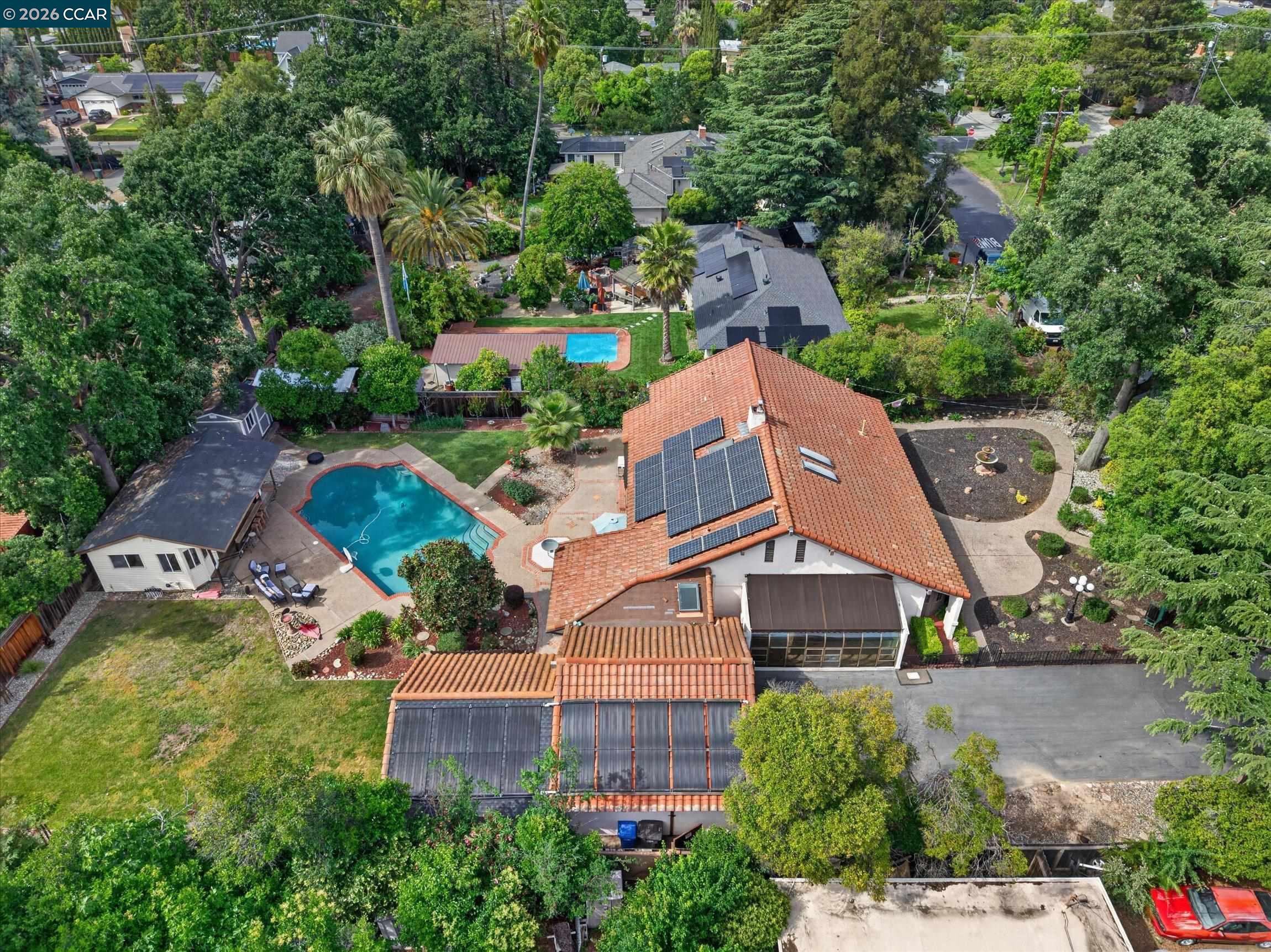 1675 Garnet Ln