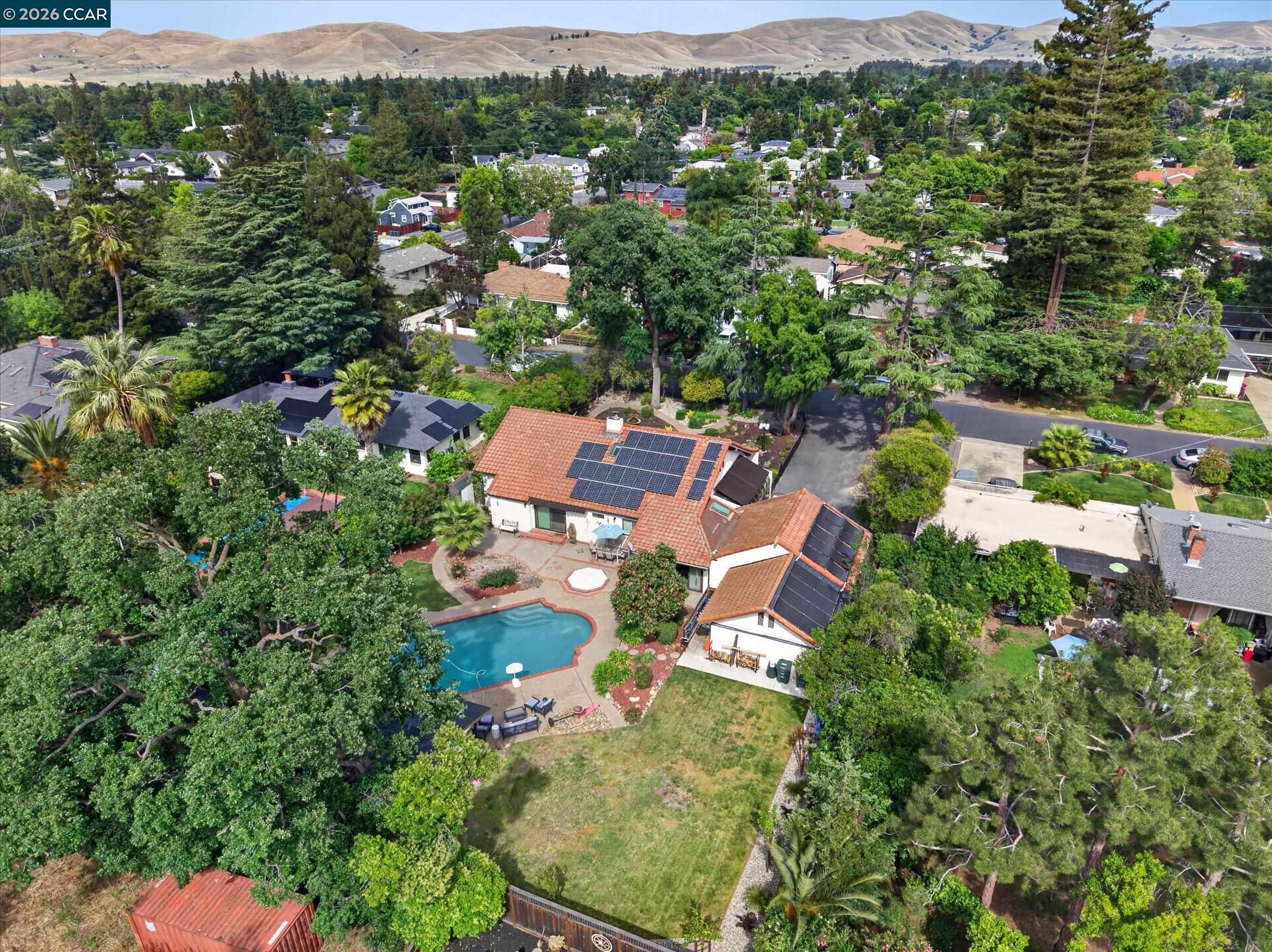 1675 Garnet Ln