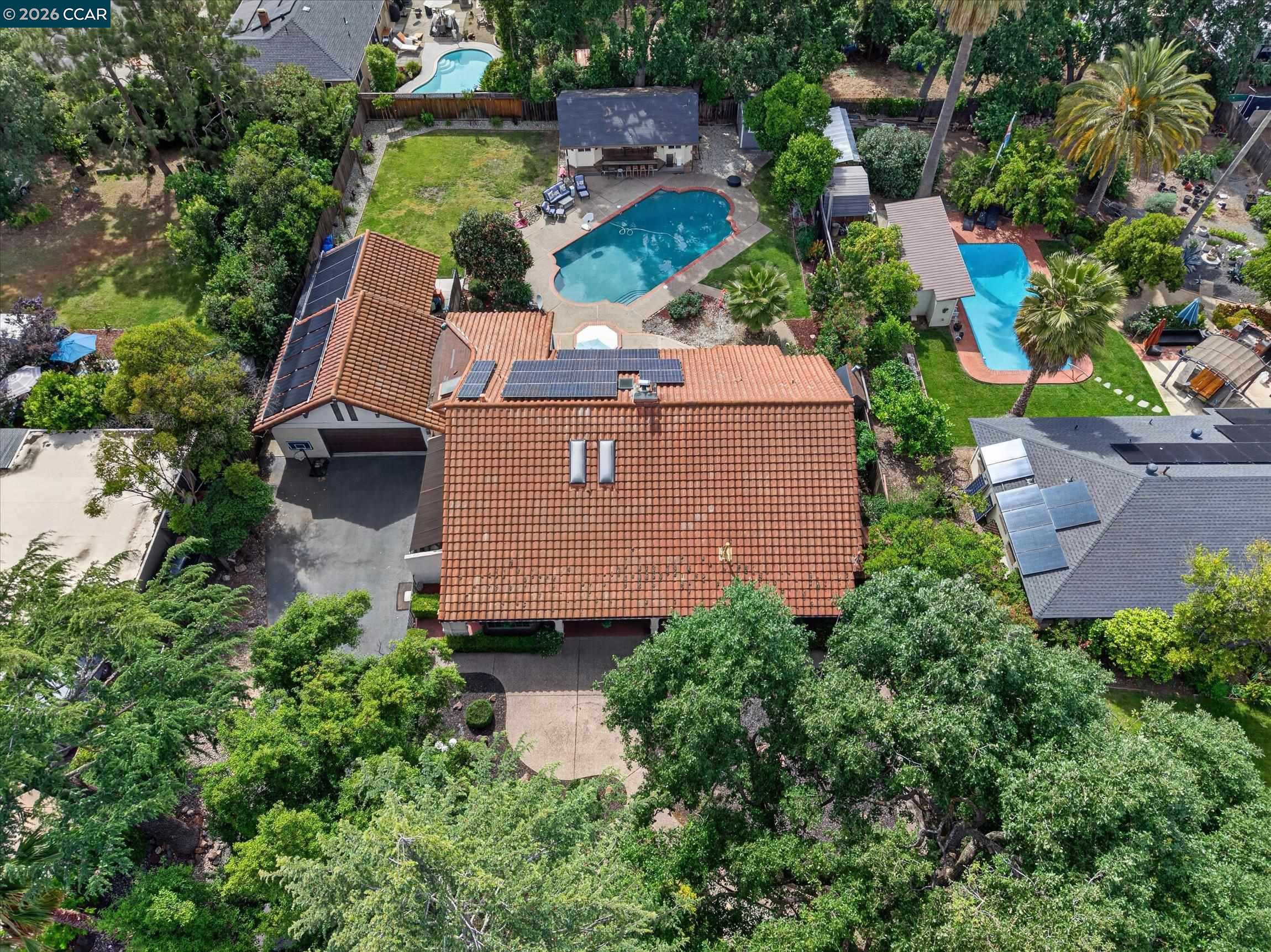 1675 Garnet Ln