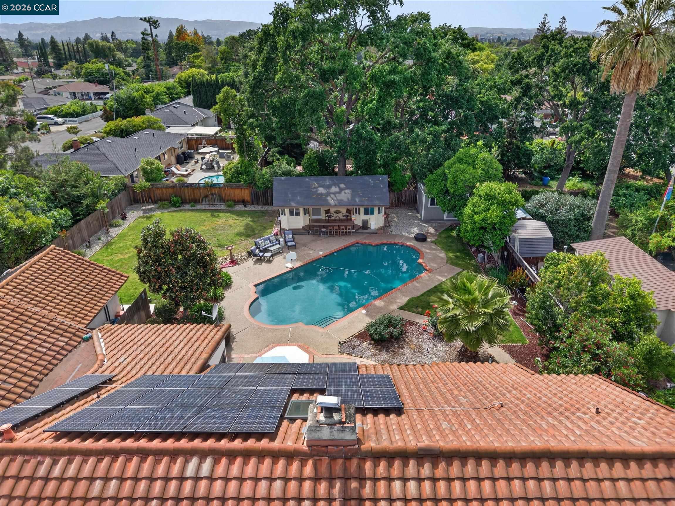1675 Garnet Ln