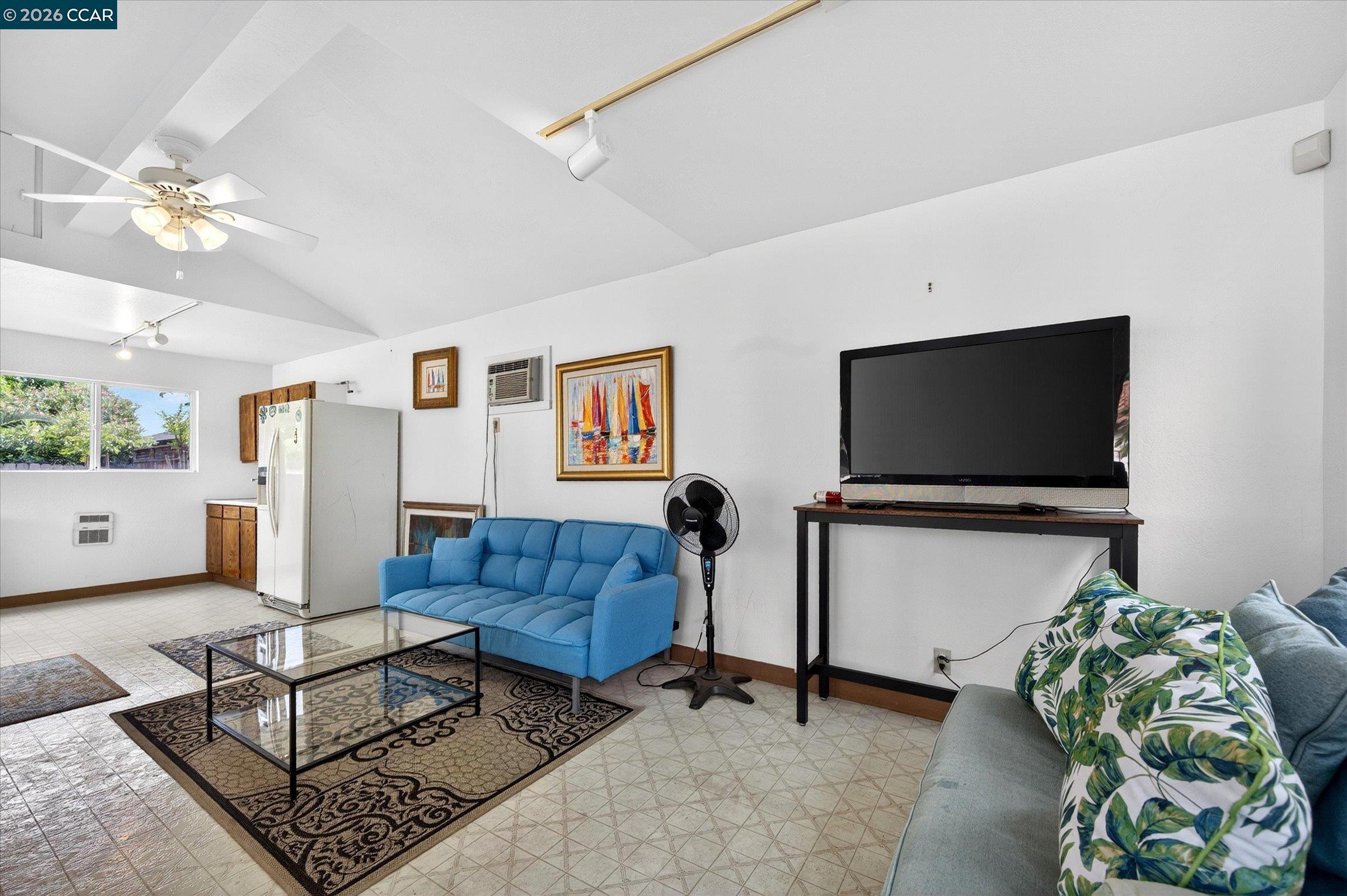 1675 Garnet Ln
