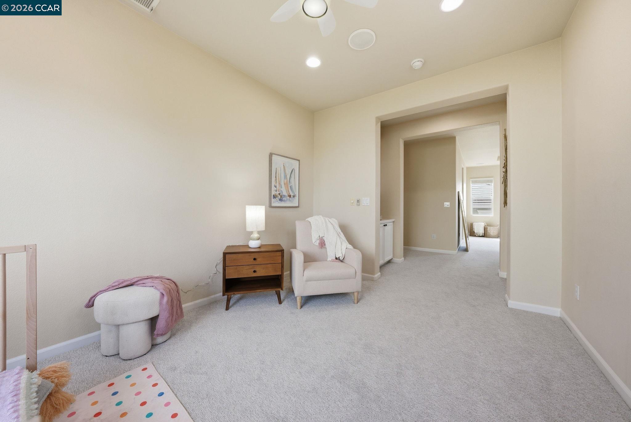 1248 Oak Knoll Dr