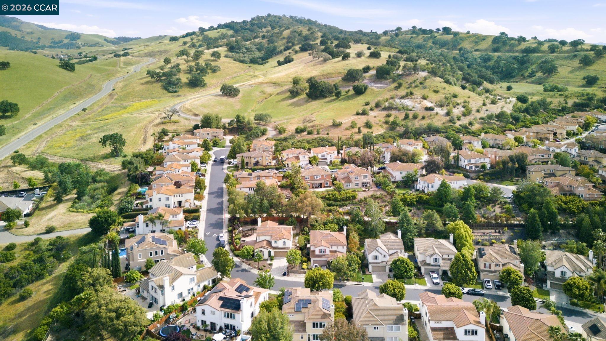 1248 Oak Knoll Dr