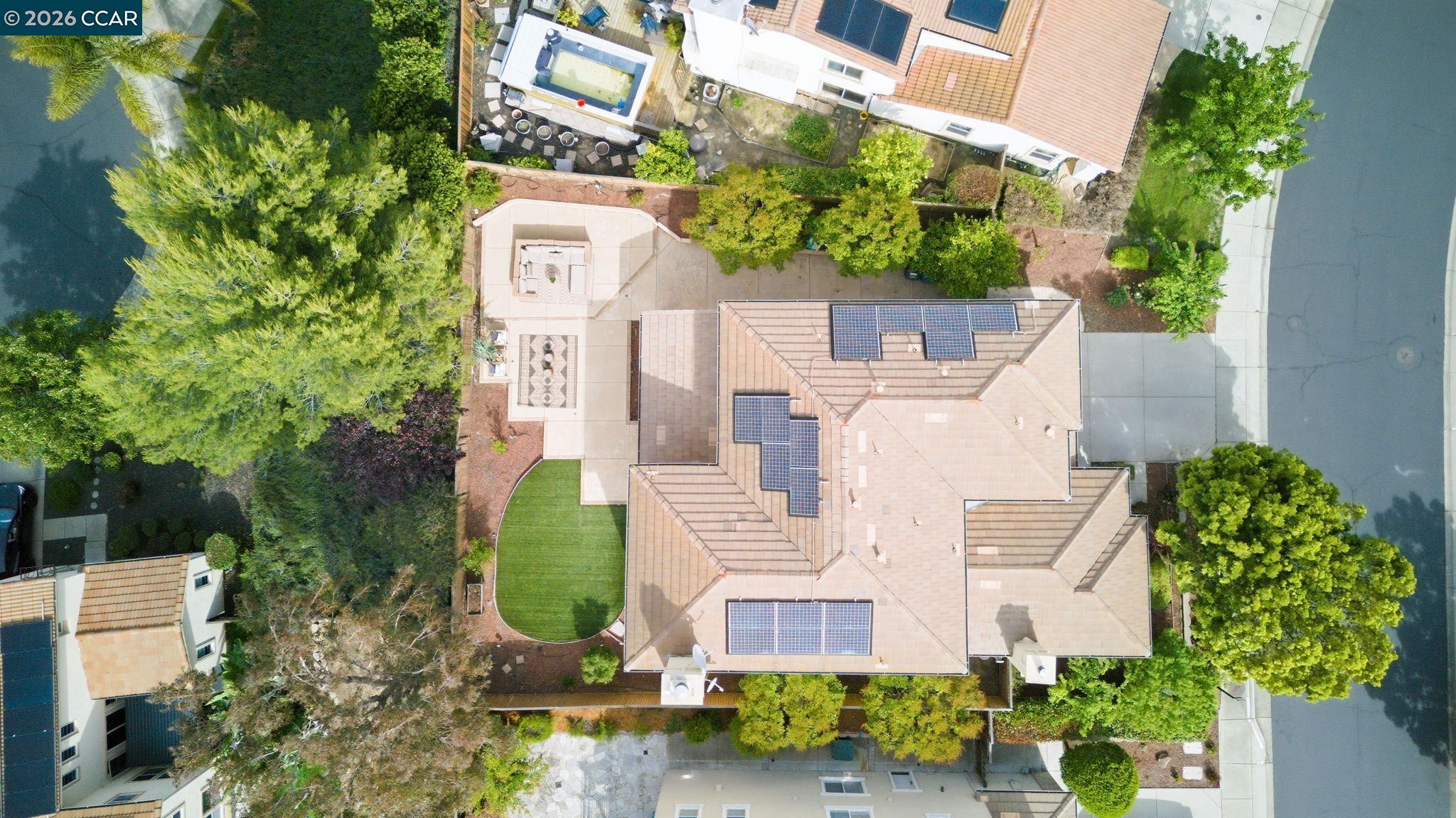 1248 Oak Knoll Dr