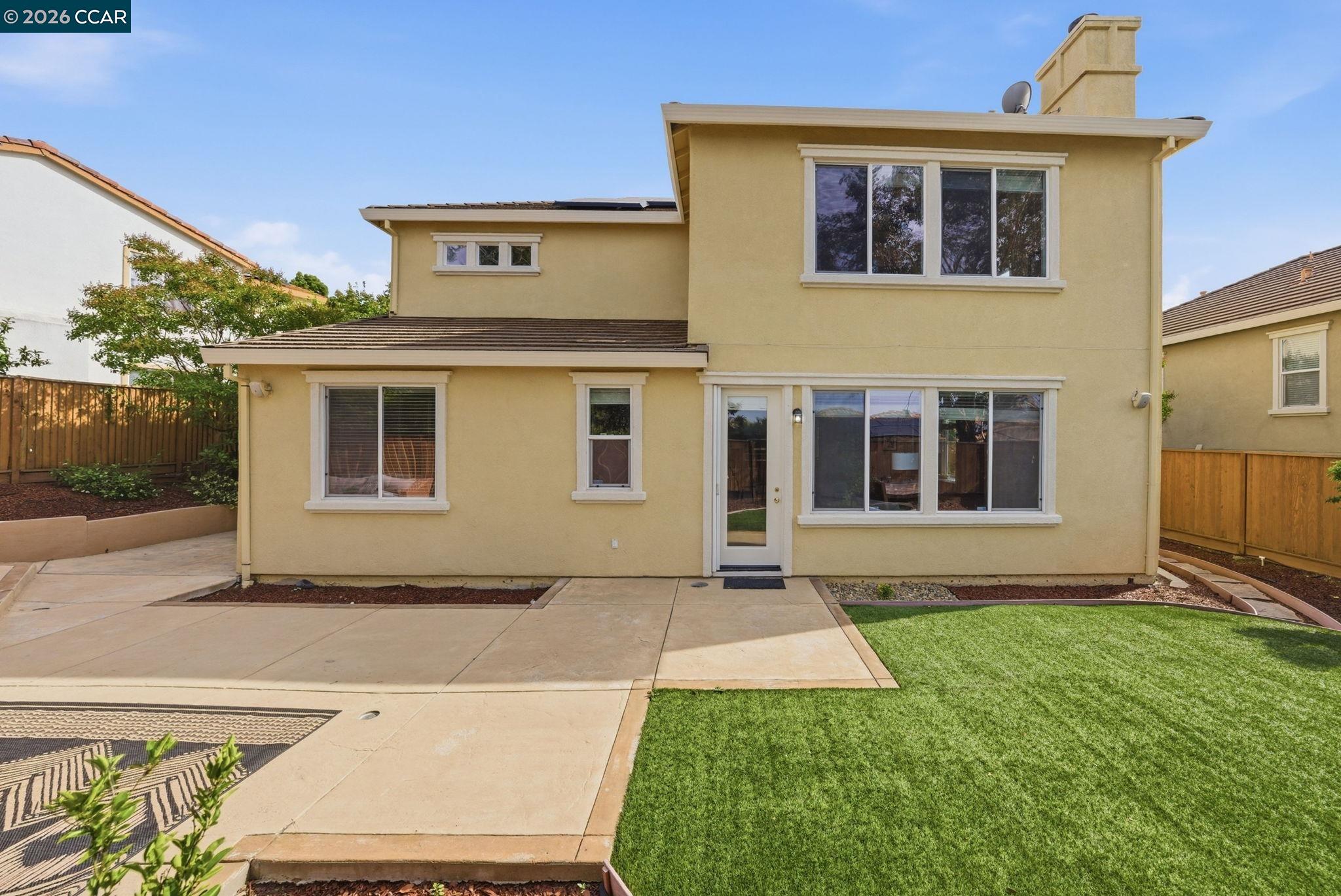 1248 Oak Knoll Dr