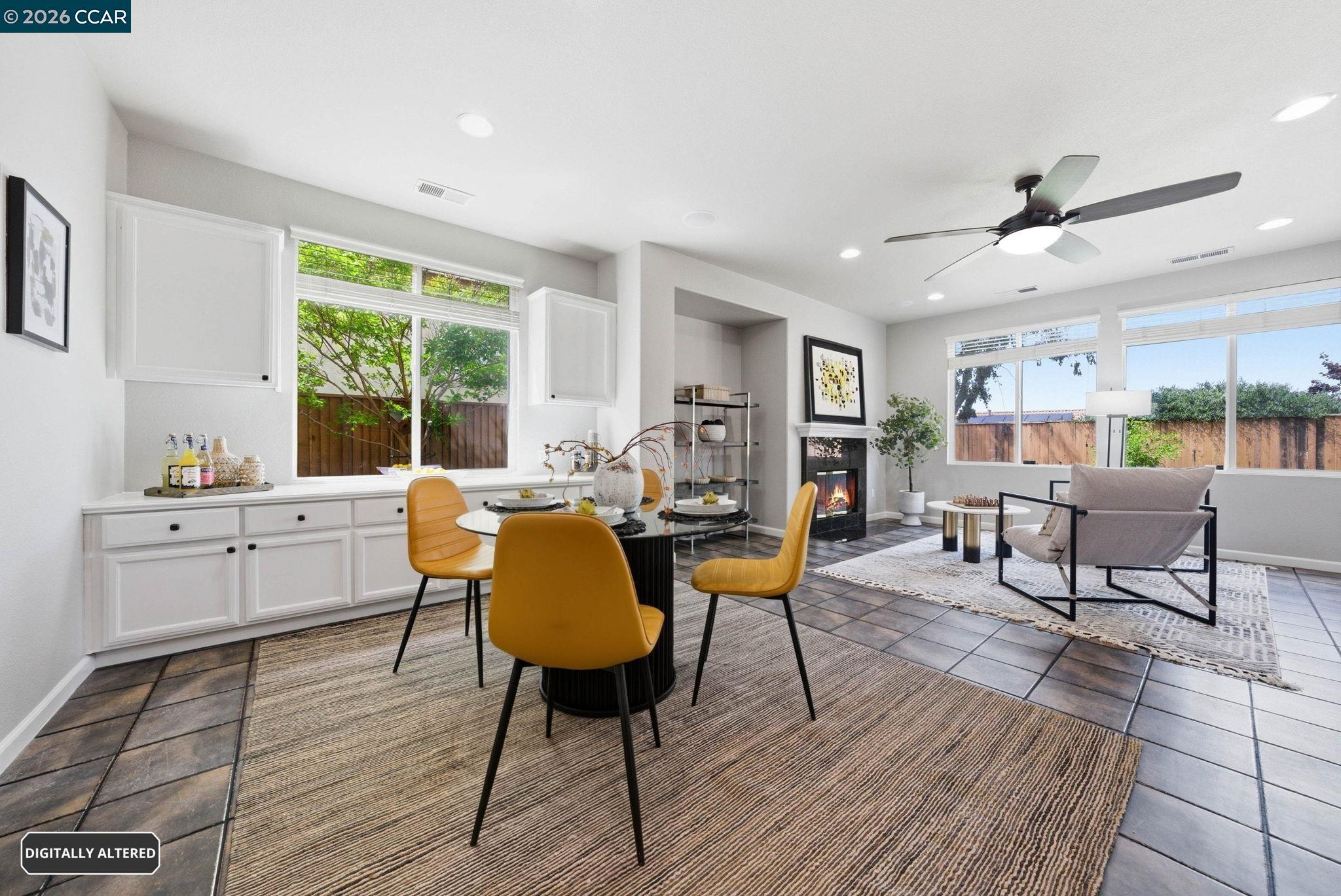 1248 Oak Knoll Dr