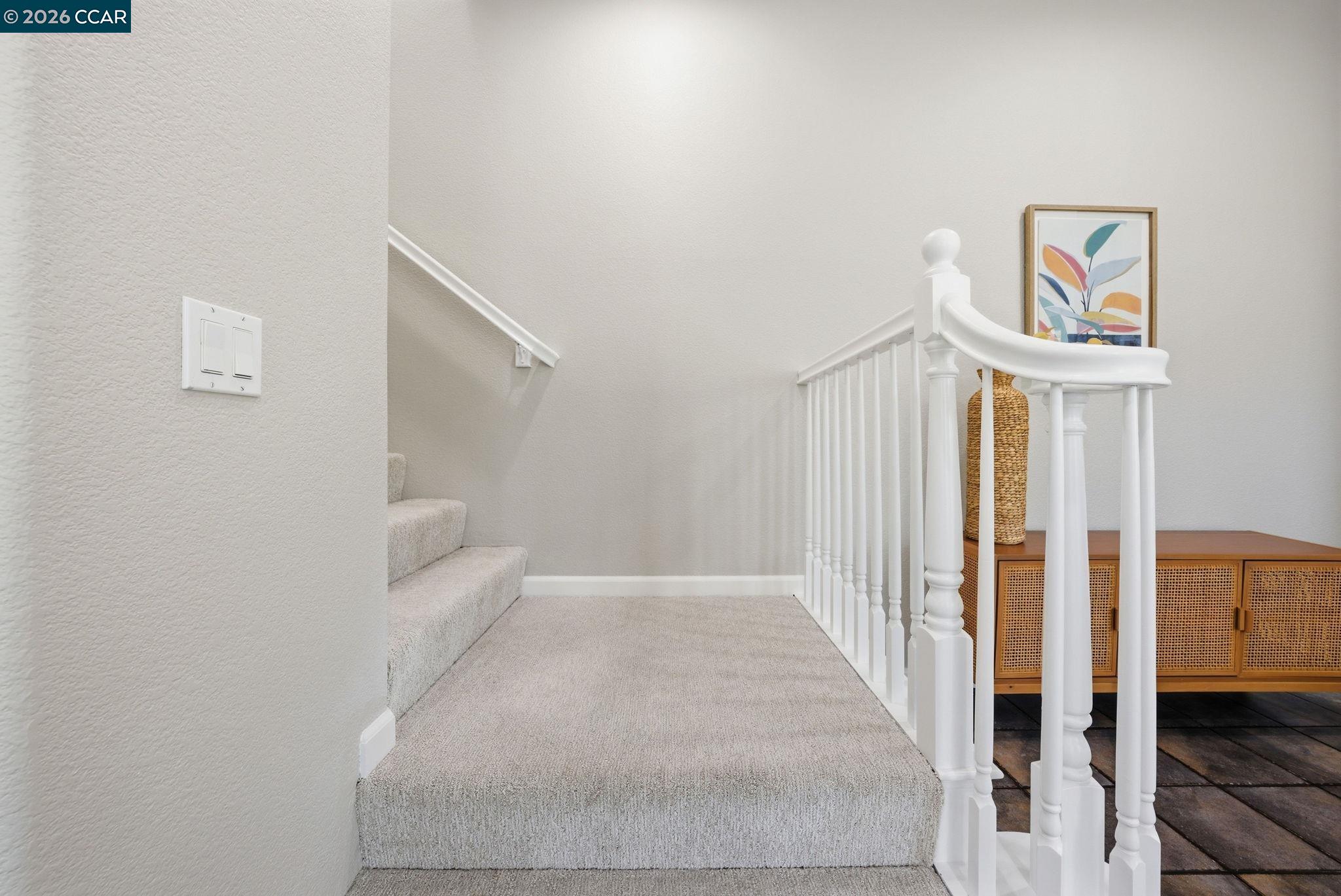 1248 Oak Knoll Dr
