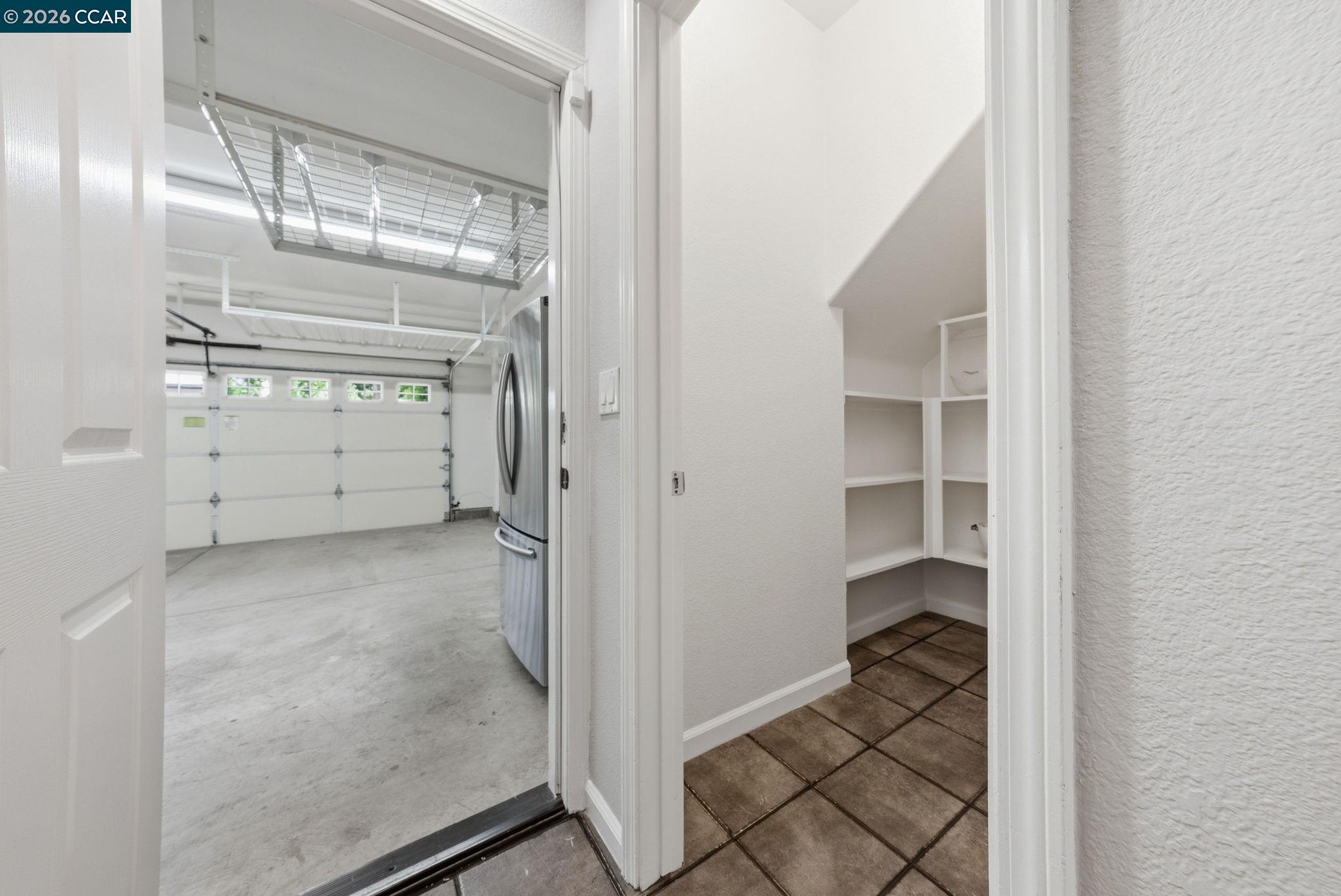 1248 Oak Knoll Dr
