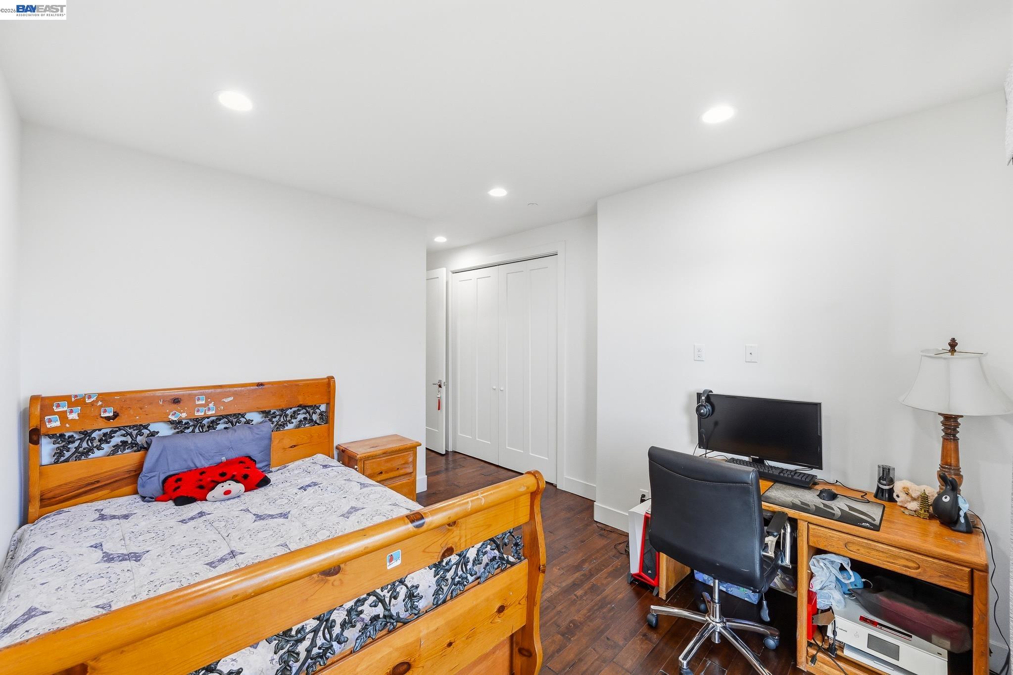 4683 Proctor Rd