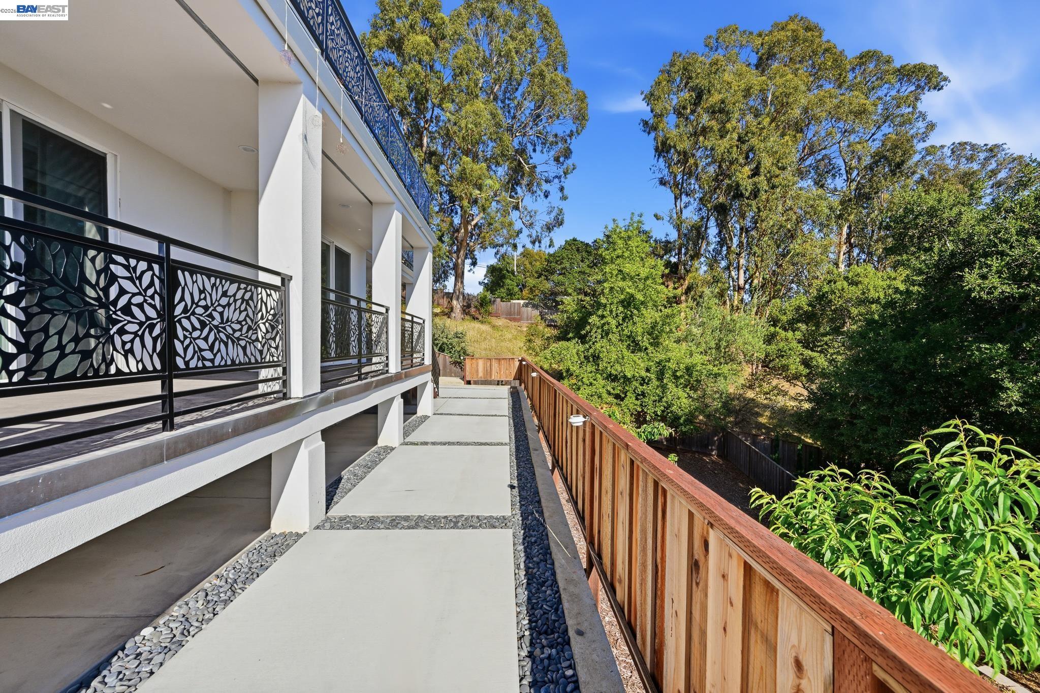 4683 Proctor Rd