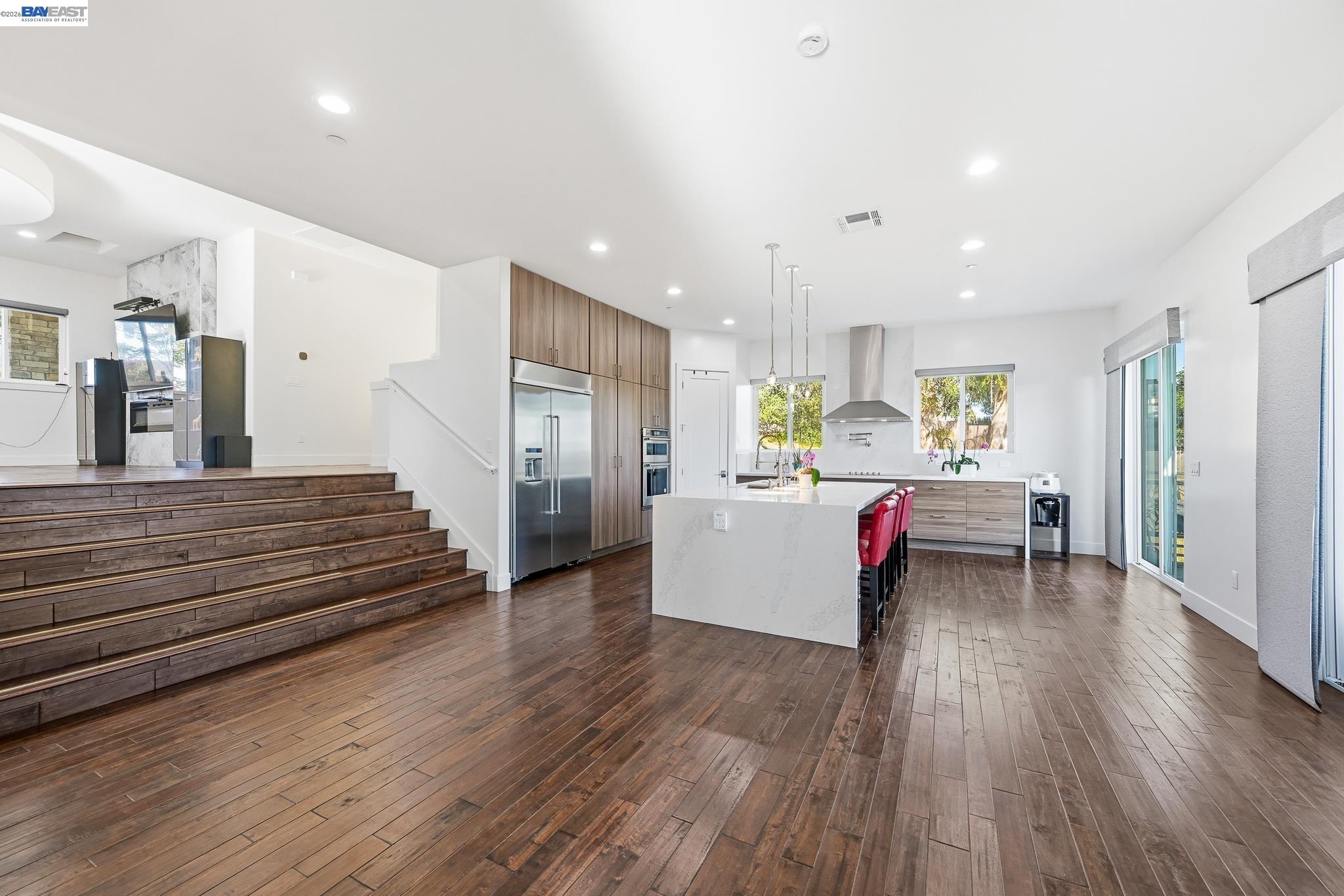 4683 Proctor Rd