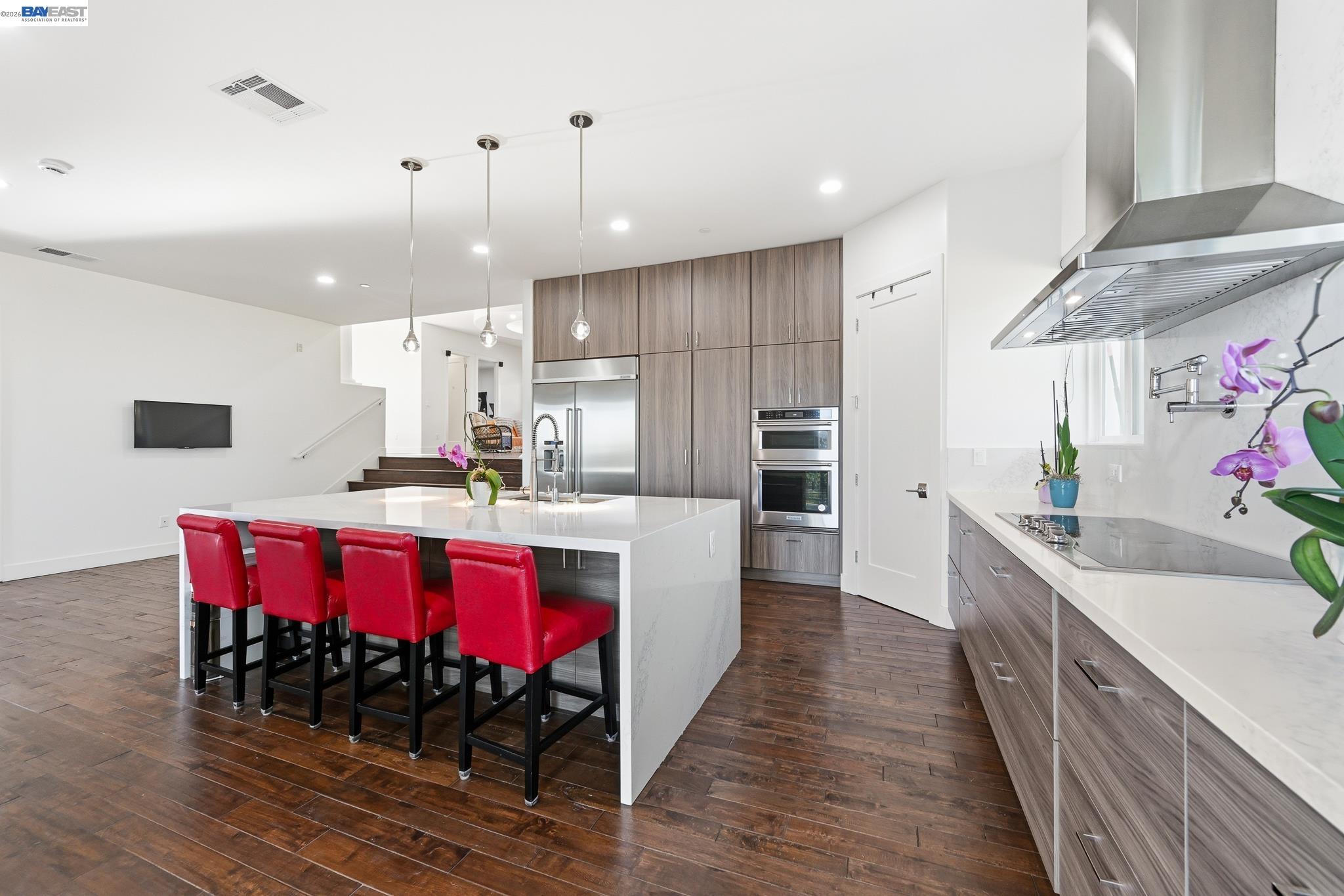 4683 Proctor Rd