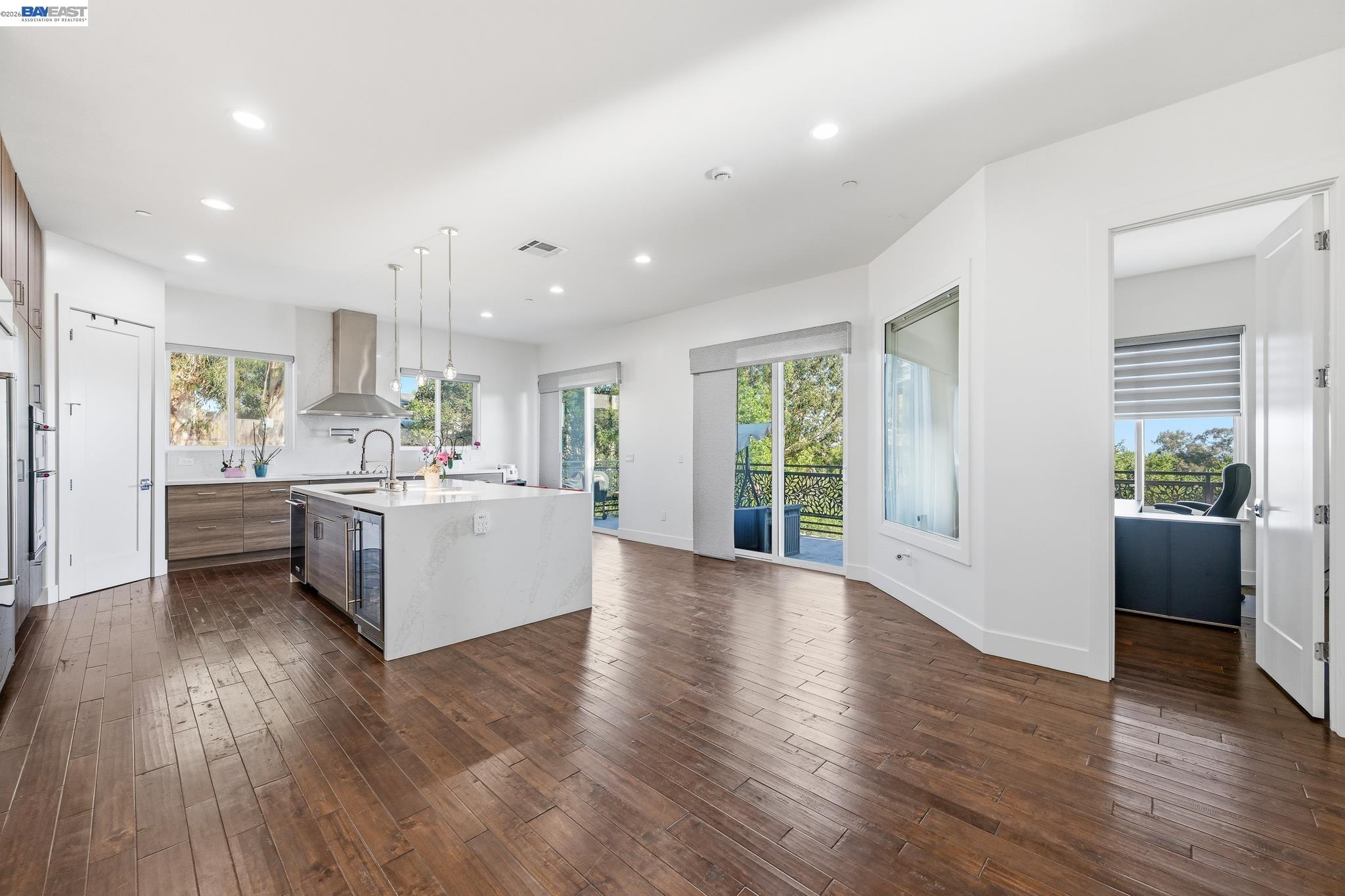 4683 Proctor Rd