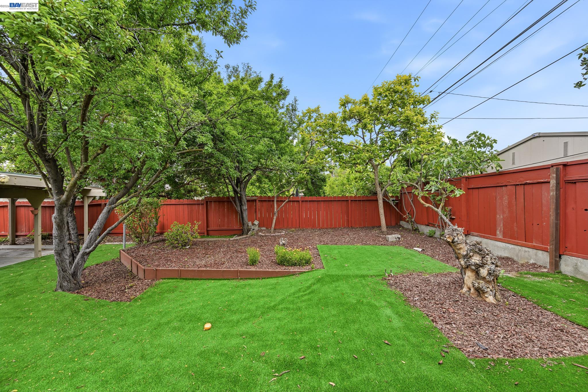 2994 Rustic Dr