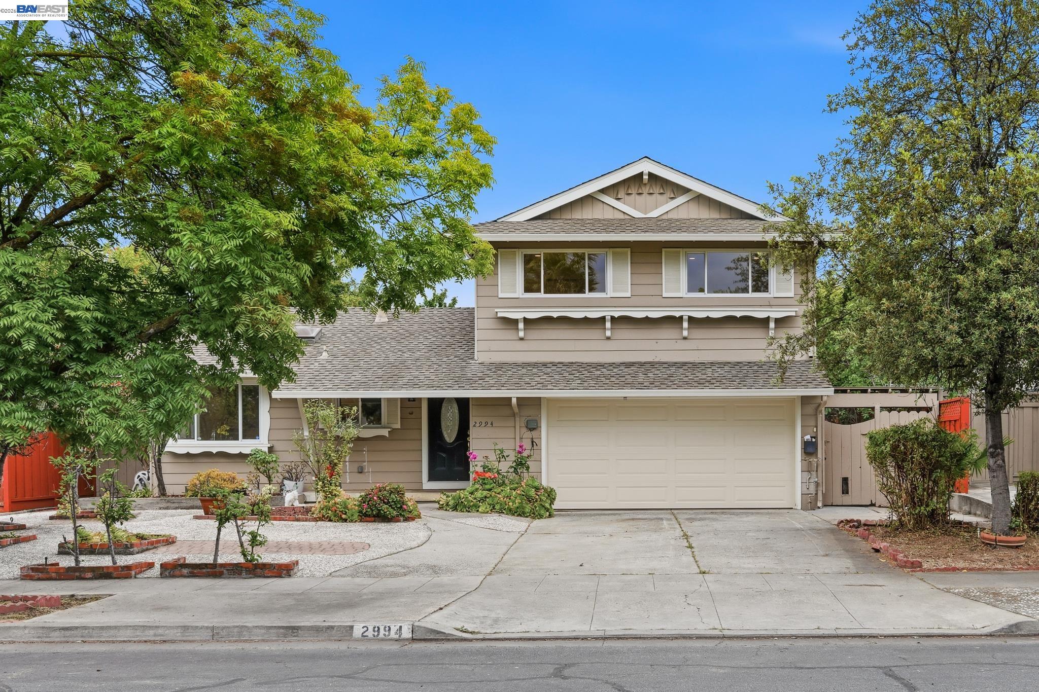 2994 Rustic Dr