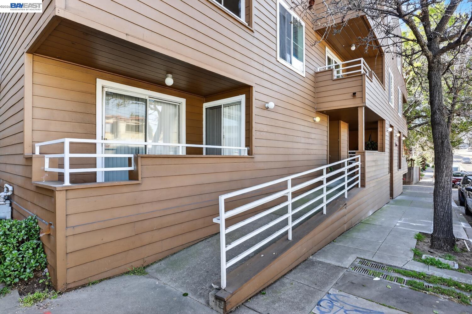 2901 Macarthur Blvd # 103