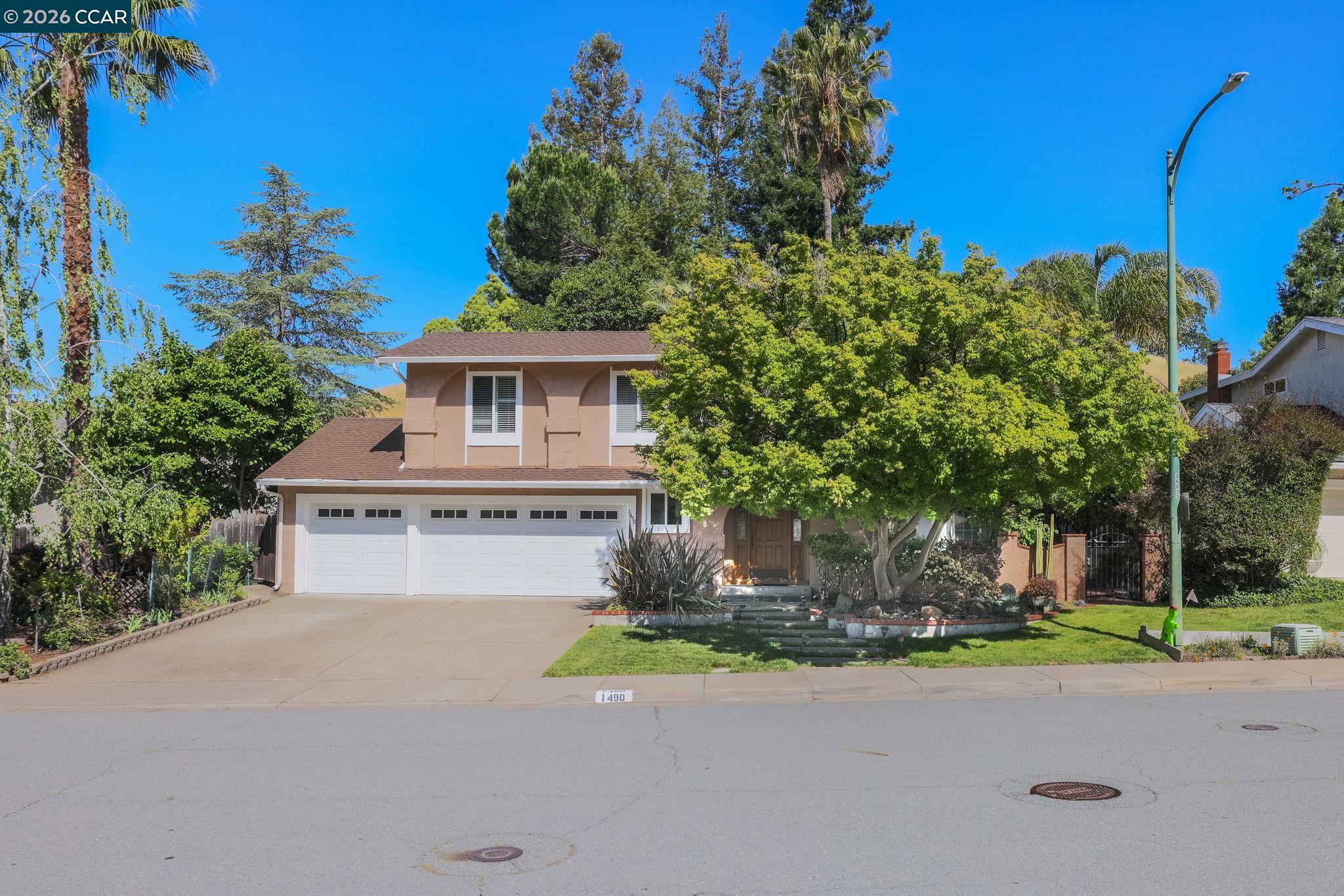 1490 Whiteciff Way
