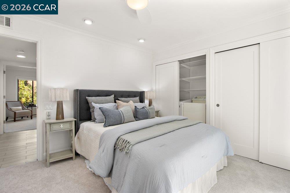 1232 Fairlawn Court # 4