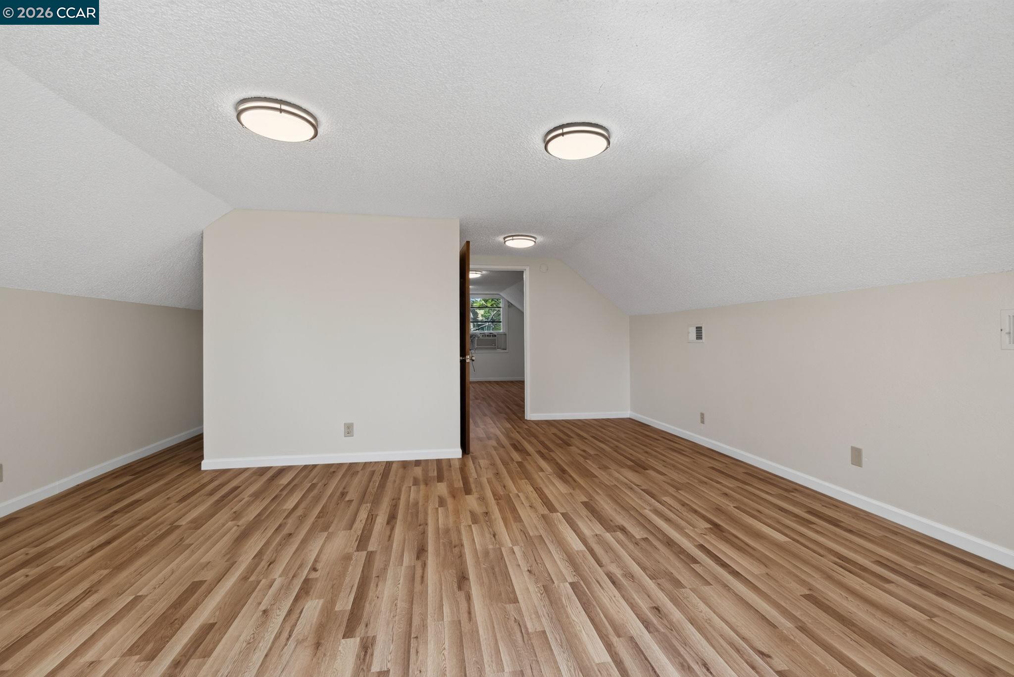 2924 Clayton Rd
