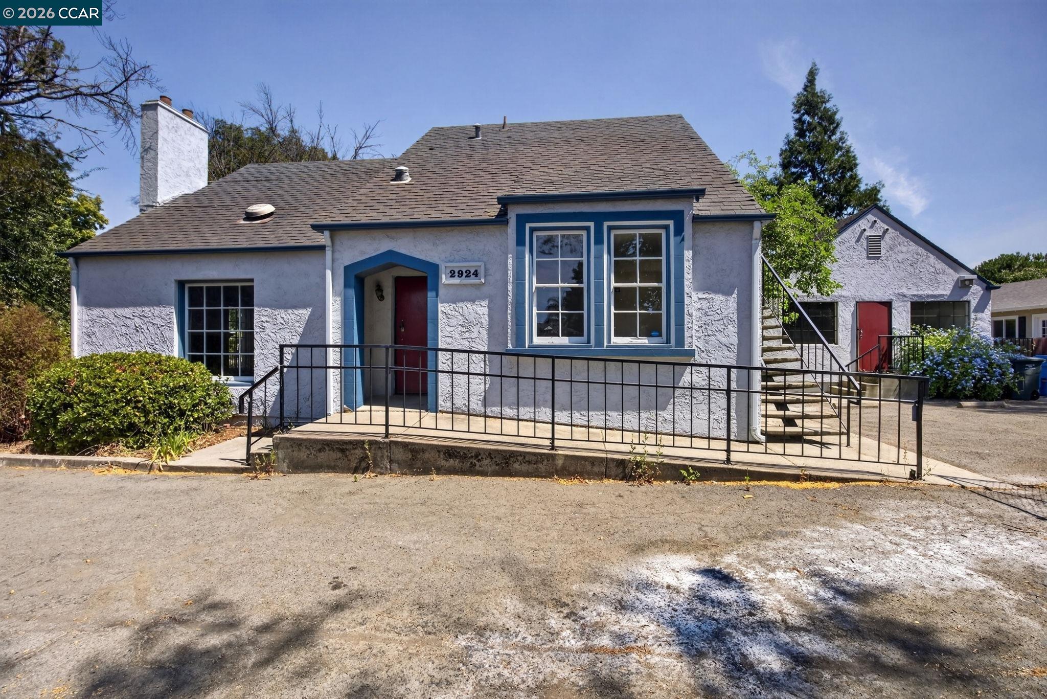 2924 Clayton Rd