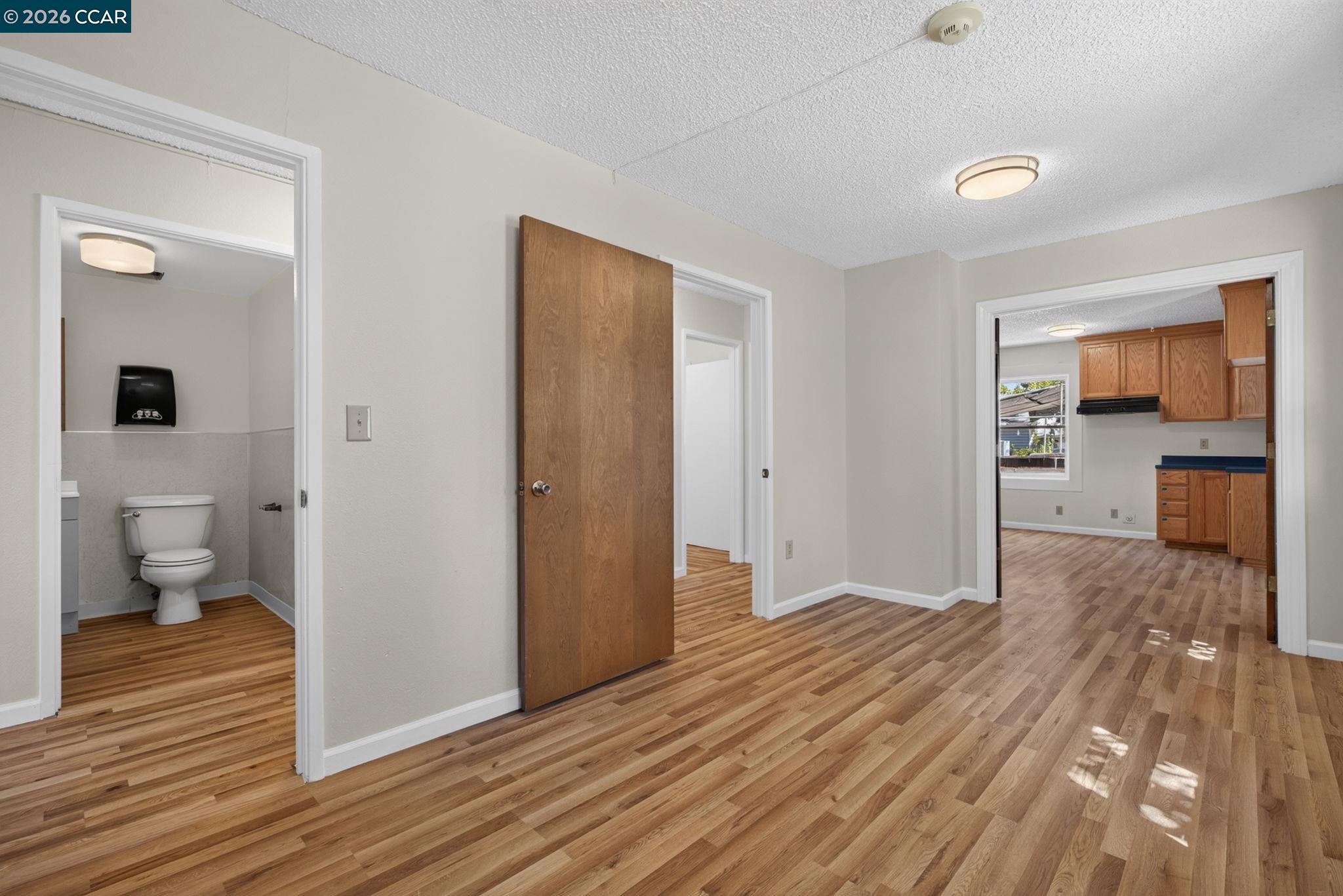 2924 Clayton Rd