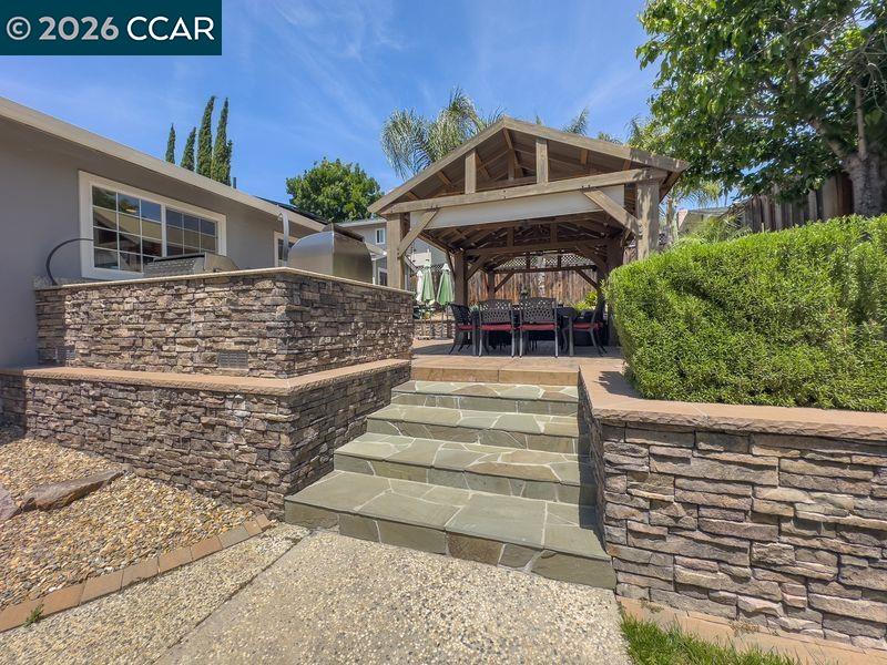 1894 Sagewood Ct