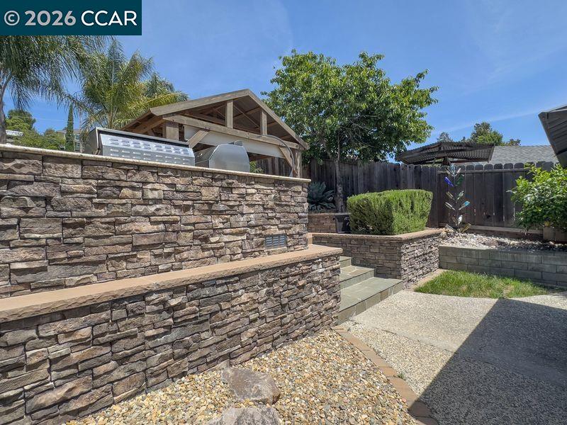1894 Sagewood Ct
