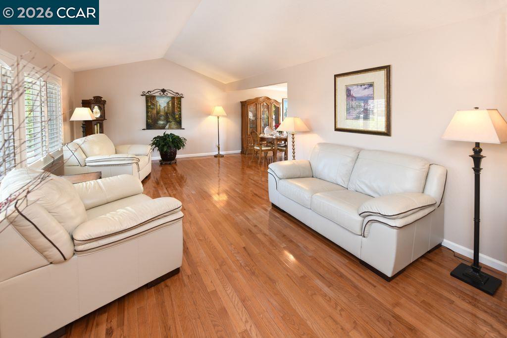 1894 Sagewood Ct
