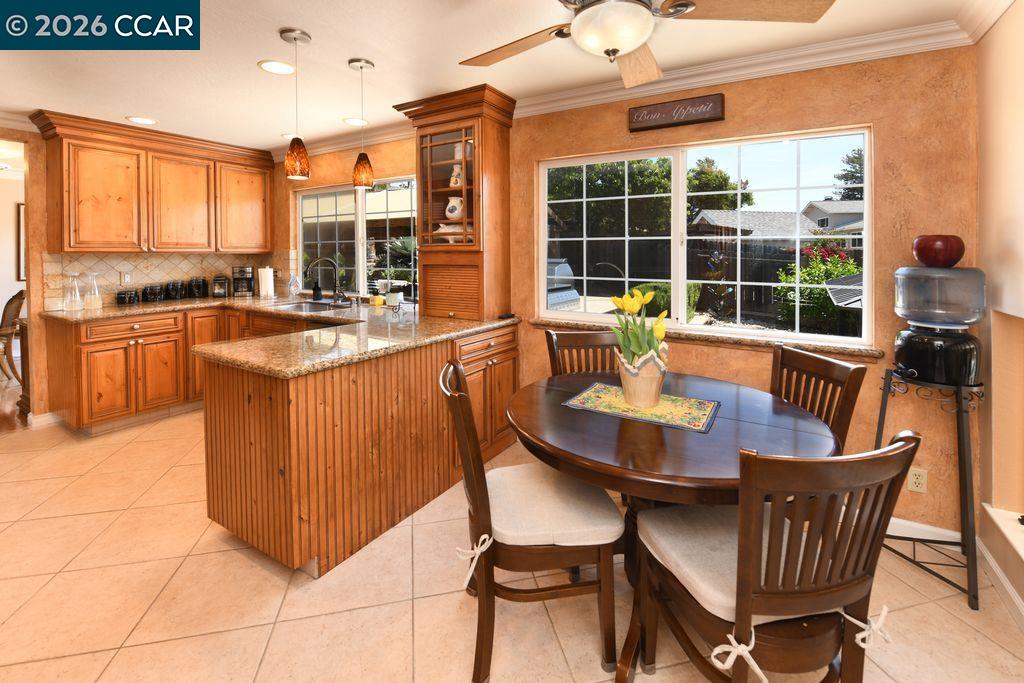 1894 Sagewood Ct