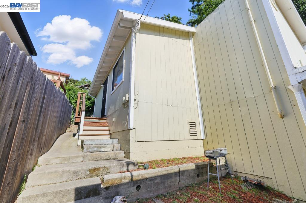 2506 Highland Ave