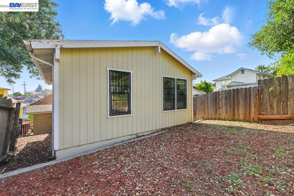 2506 Highland Ave