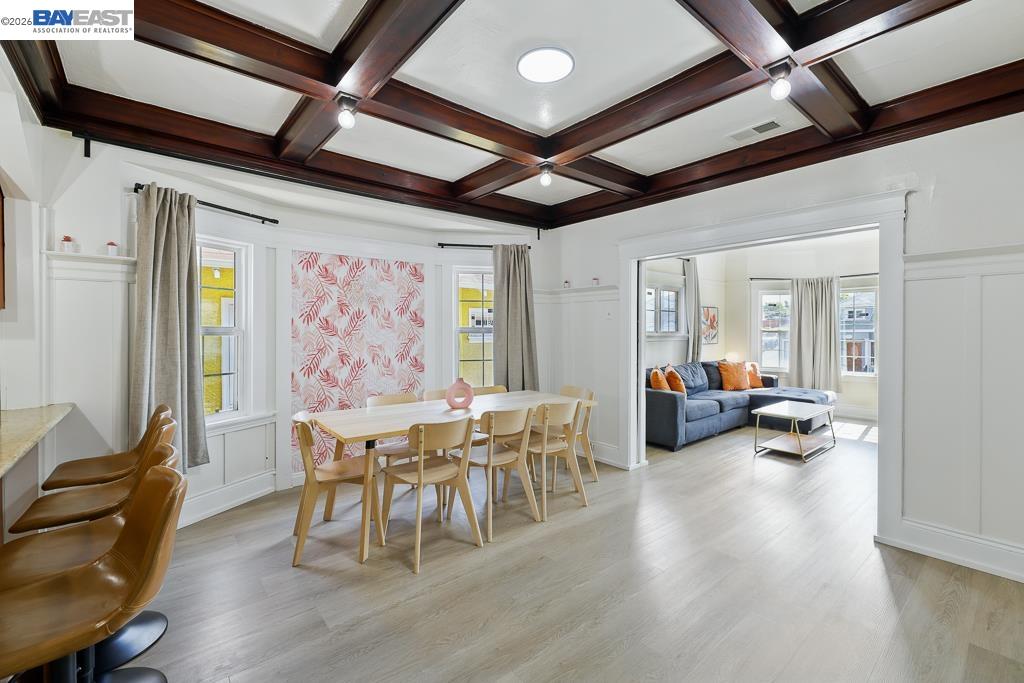 2506 Highland Ave