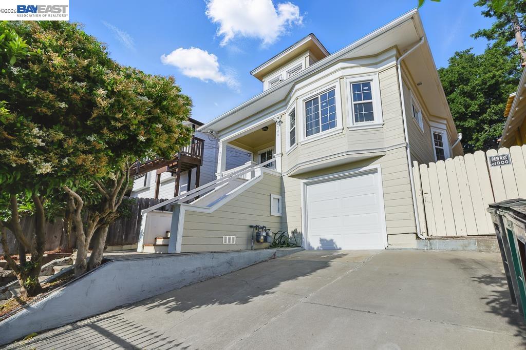 2506 Highland Ave
