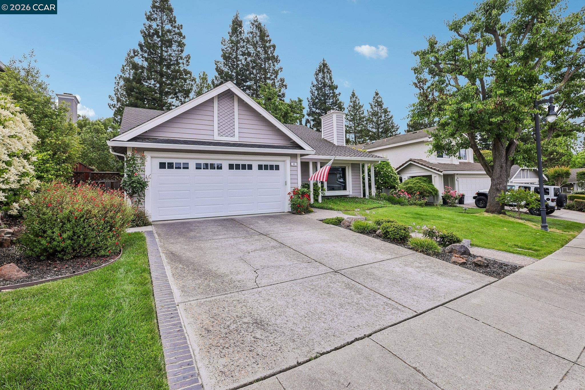 40 Marseille Ct