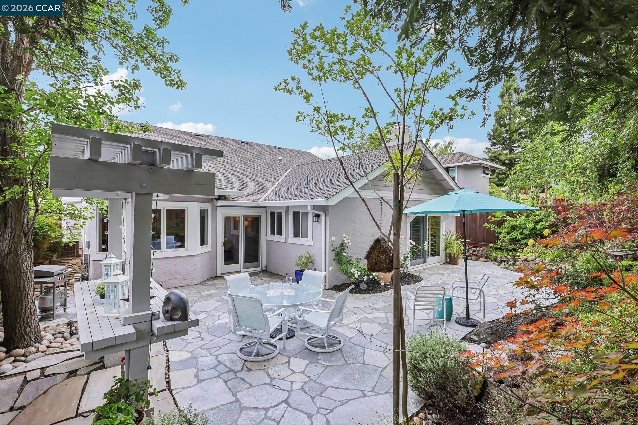40 Marseille Ct