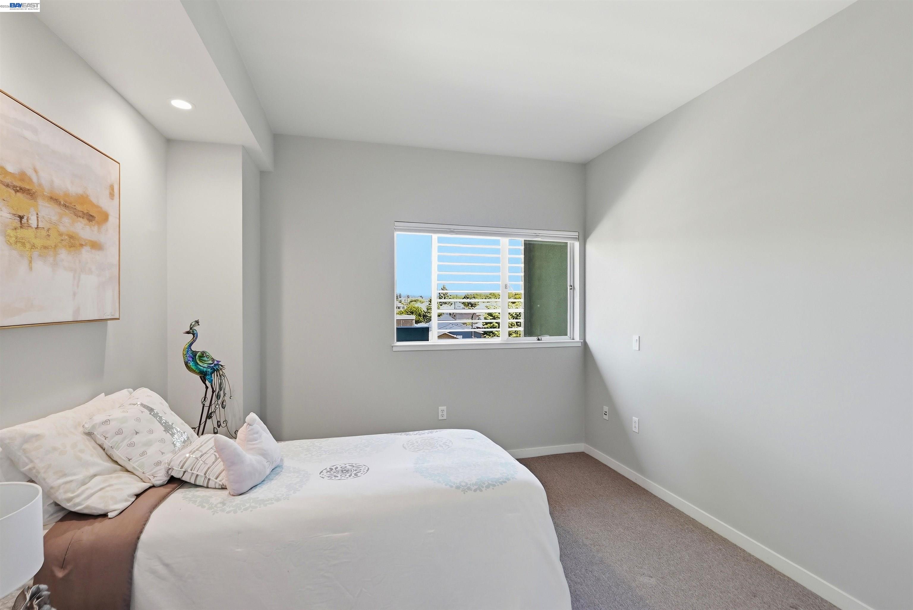 6465 San Pablo Ave # 2 Unit: 3-2