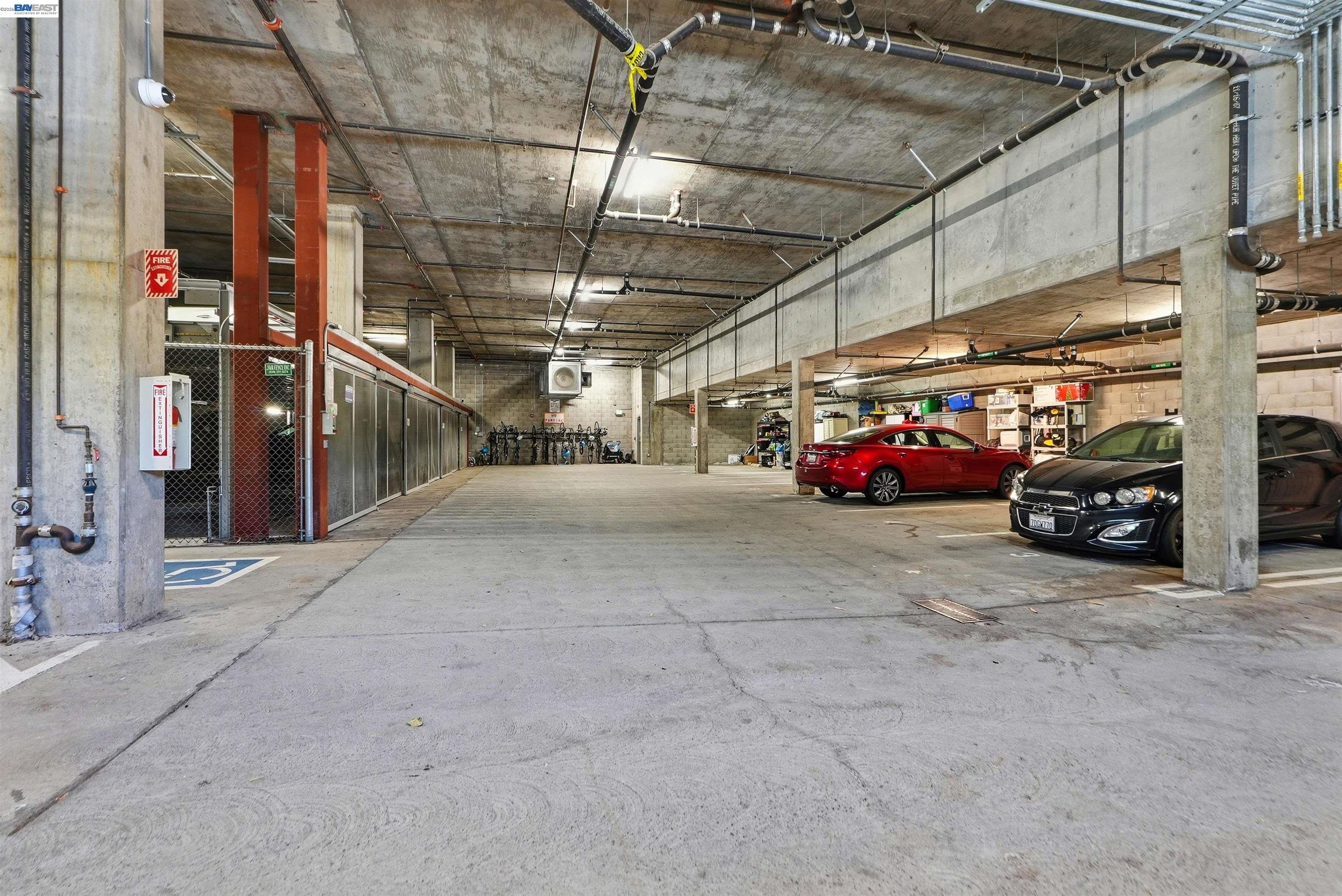 6465 San Pablo Ave # 2 Unit: 3-2