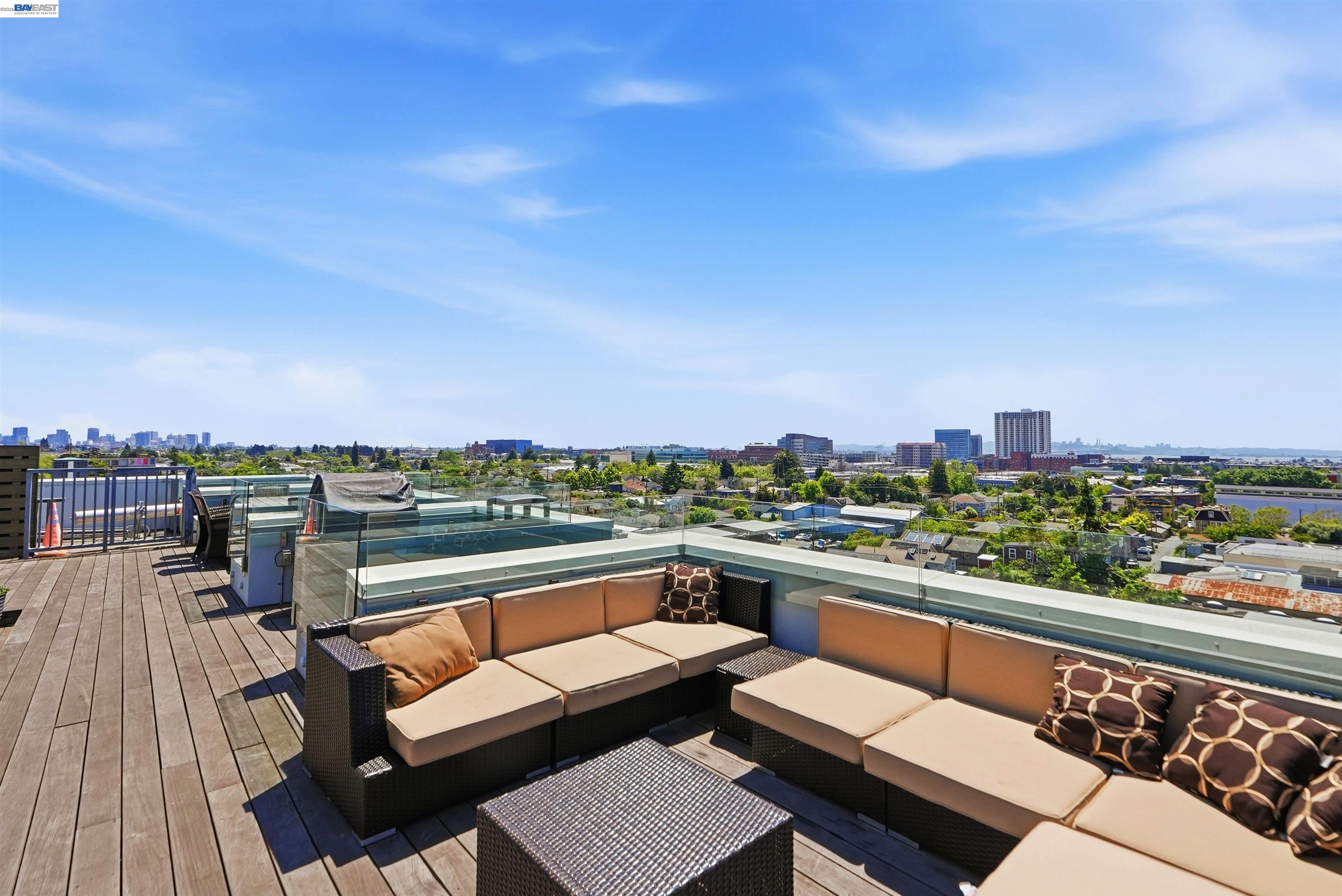 6465 San Pablo Ave # 2 Unit: 3-2