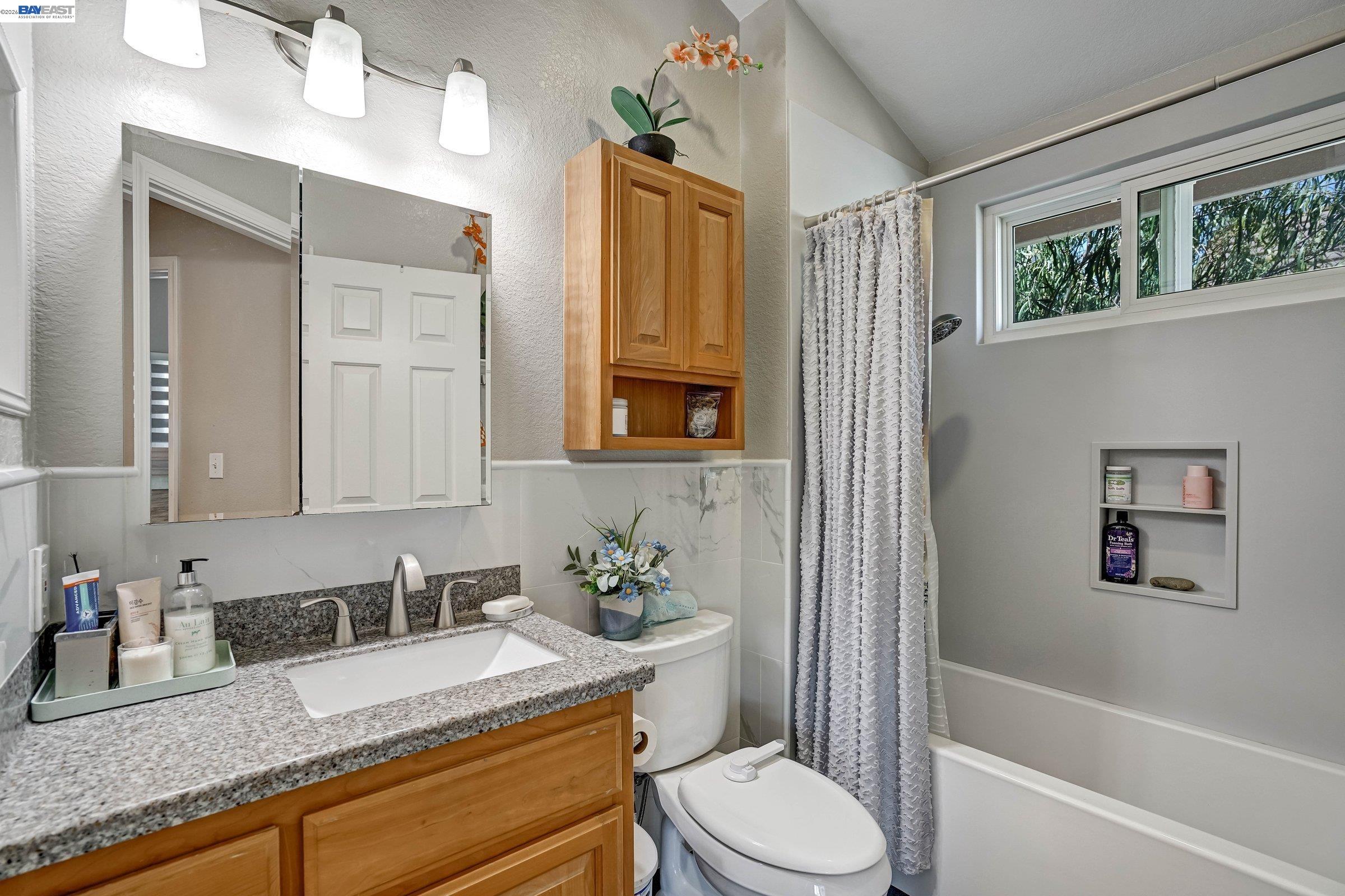 5313 Starflower Way